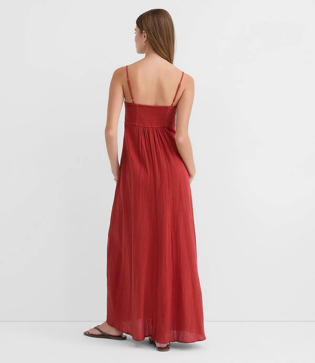 Elegant Evening Dresses Collection – Satin, Chiffon & Formal Styles for Special Occasions
