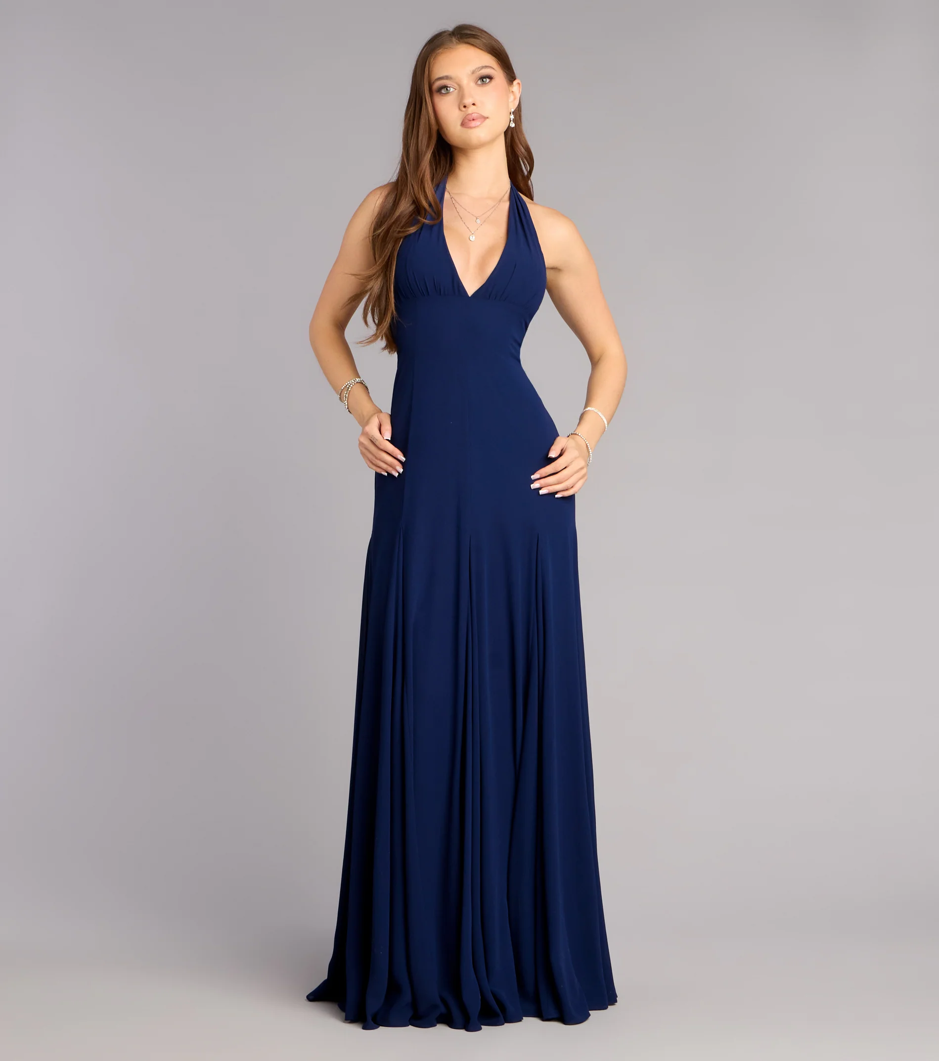 Elegant Fitted A-Line Halter Neck Sleeveless Ruched Backless Prom Dresses