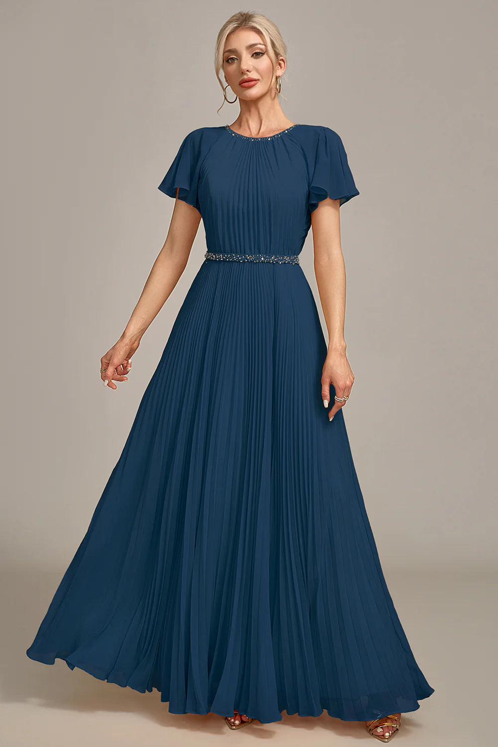 Elegant Fitted A-Line Round Neck Short Sleeve Back Zipper Floor-Length Mother of the Bride Dresses
