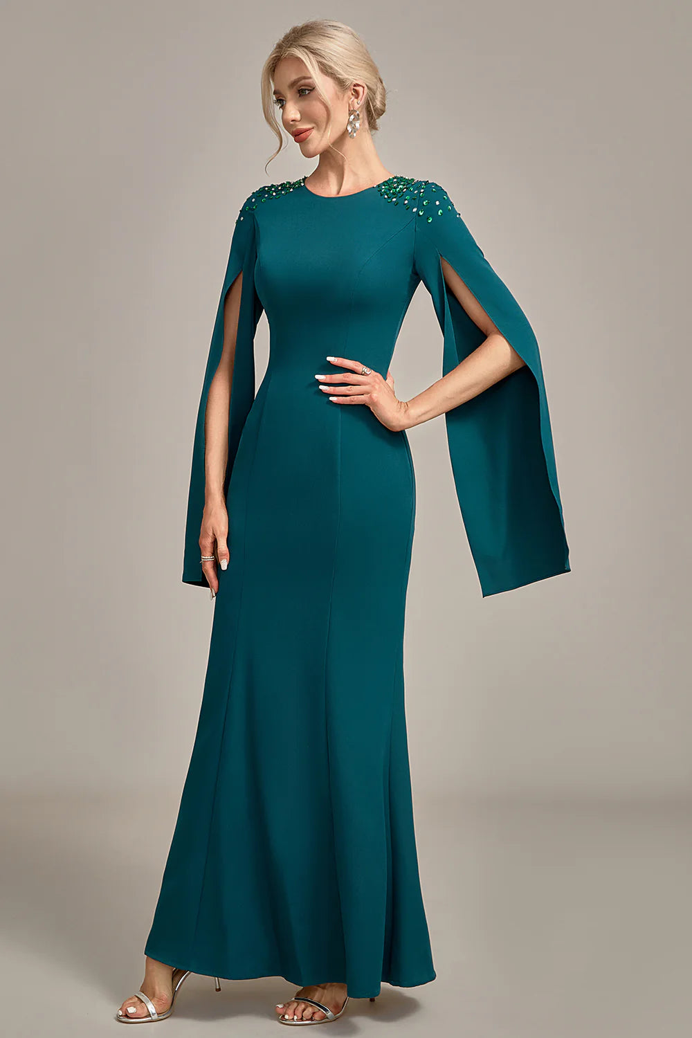 Elegant Fitted Mermaid Round Neck Long Sleeve Back Zipper Floor-Length Mother of the Bride Dresses