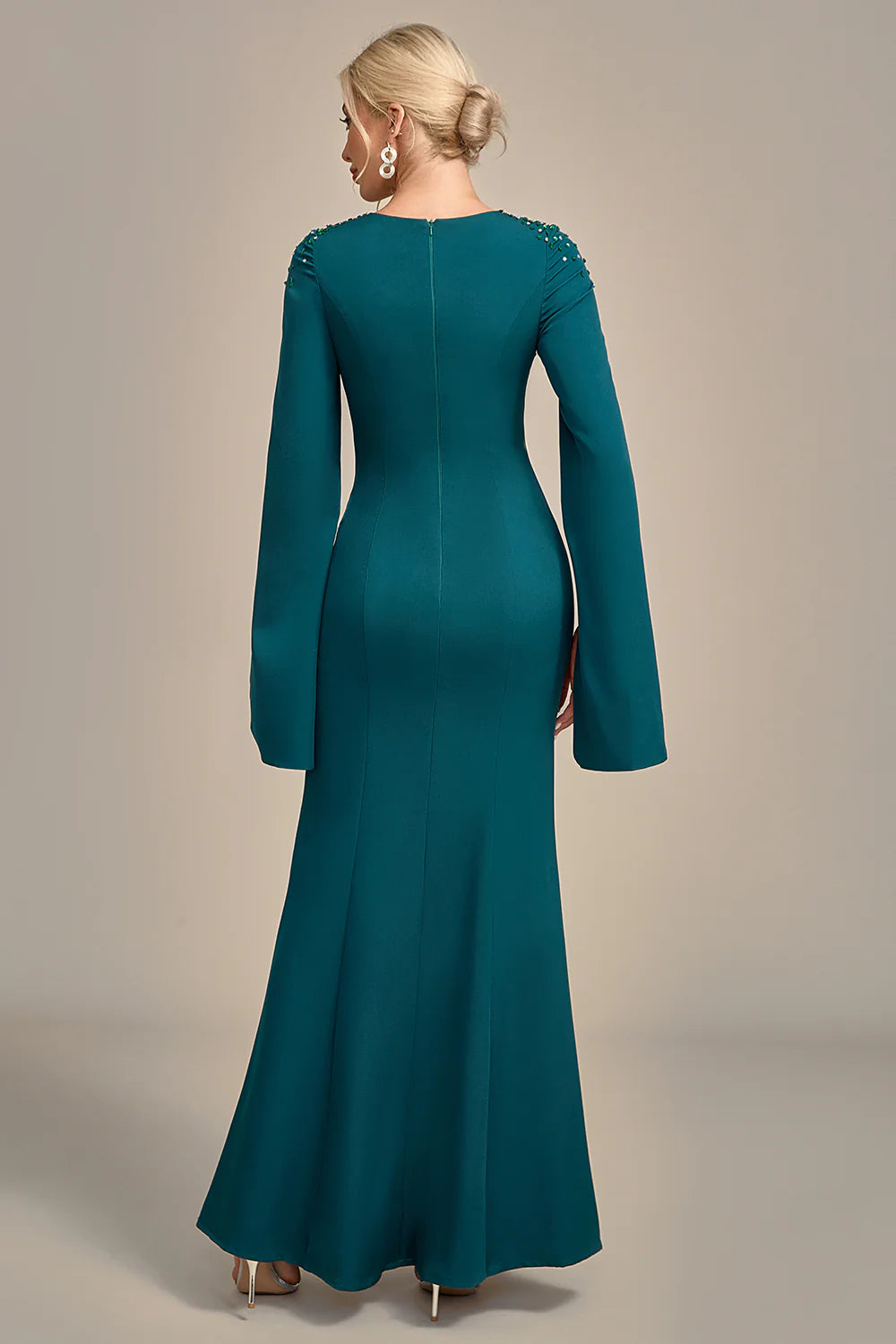 Elegant Fitted Mermaid Round Neck Long Sleeve Back Zipper Floor-Length Mother of the Bride Dresses