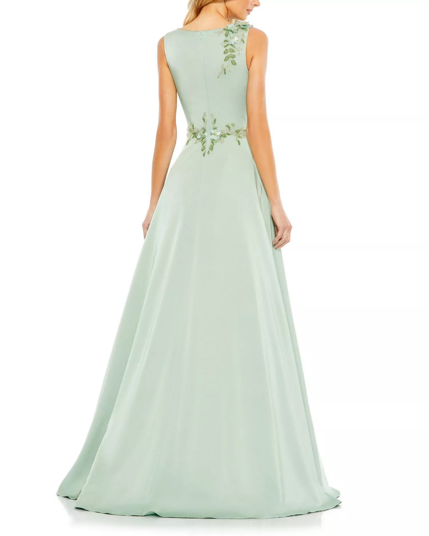 Elegant Flowy A-Line Boat Neck Sleeveless 3D Floral Appliqué Maxi Mother of the Bride Dress