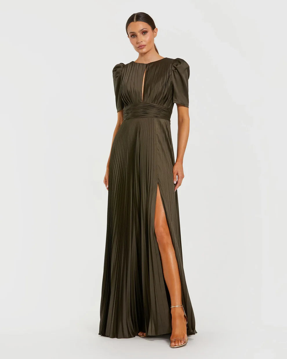 Elegant Flowy A-Line Round Neck Puff Short Sleeve Ruched Back Maxi Formal Evening Dress