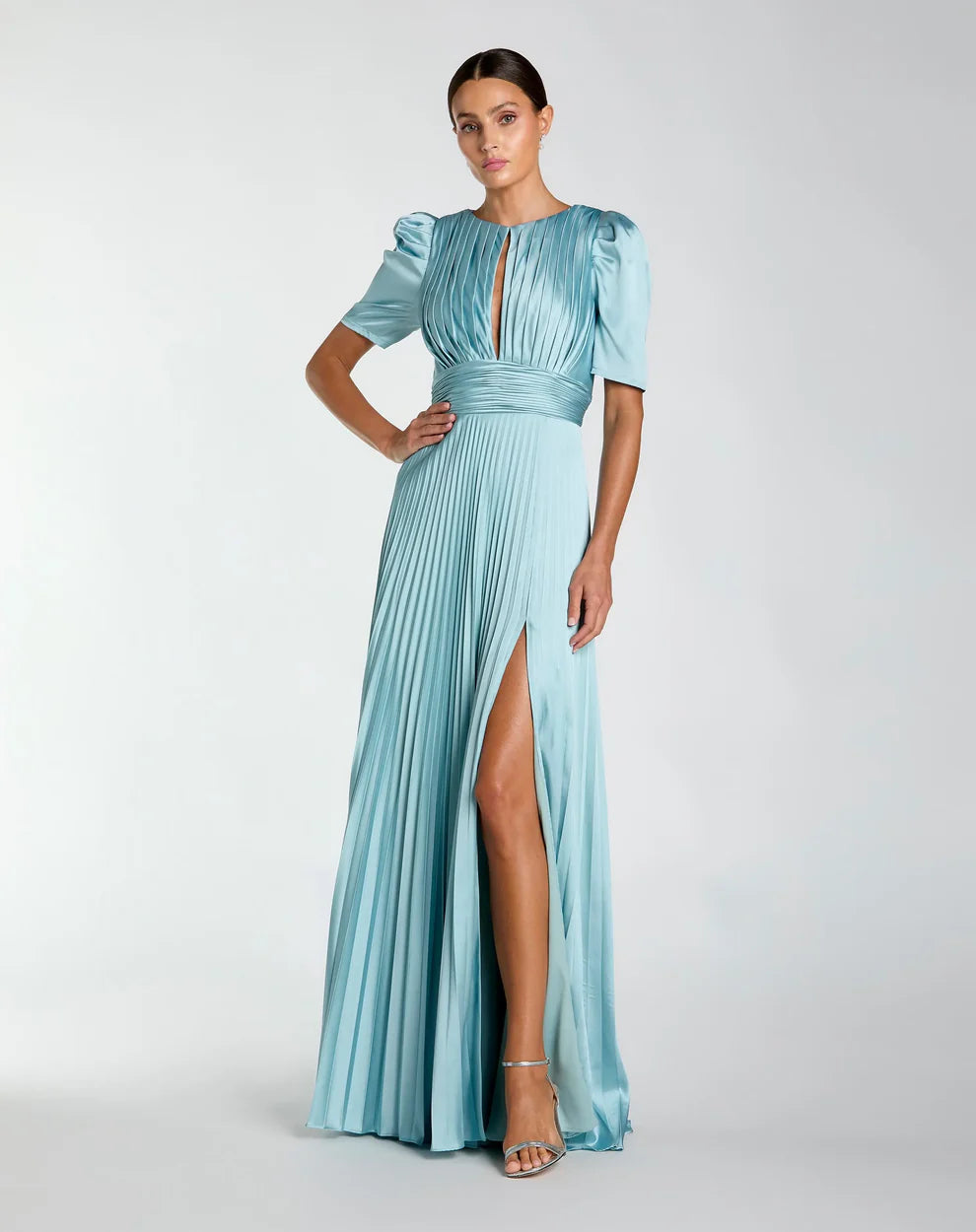Elegant Flowy A-Line Round Neck Puff Short Sleeve Ruched Back Maxi Formal Evening Dress
