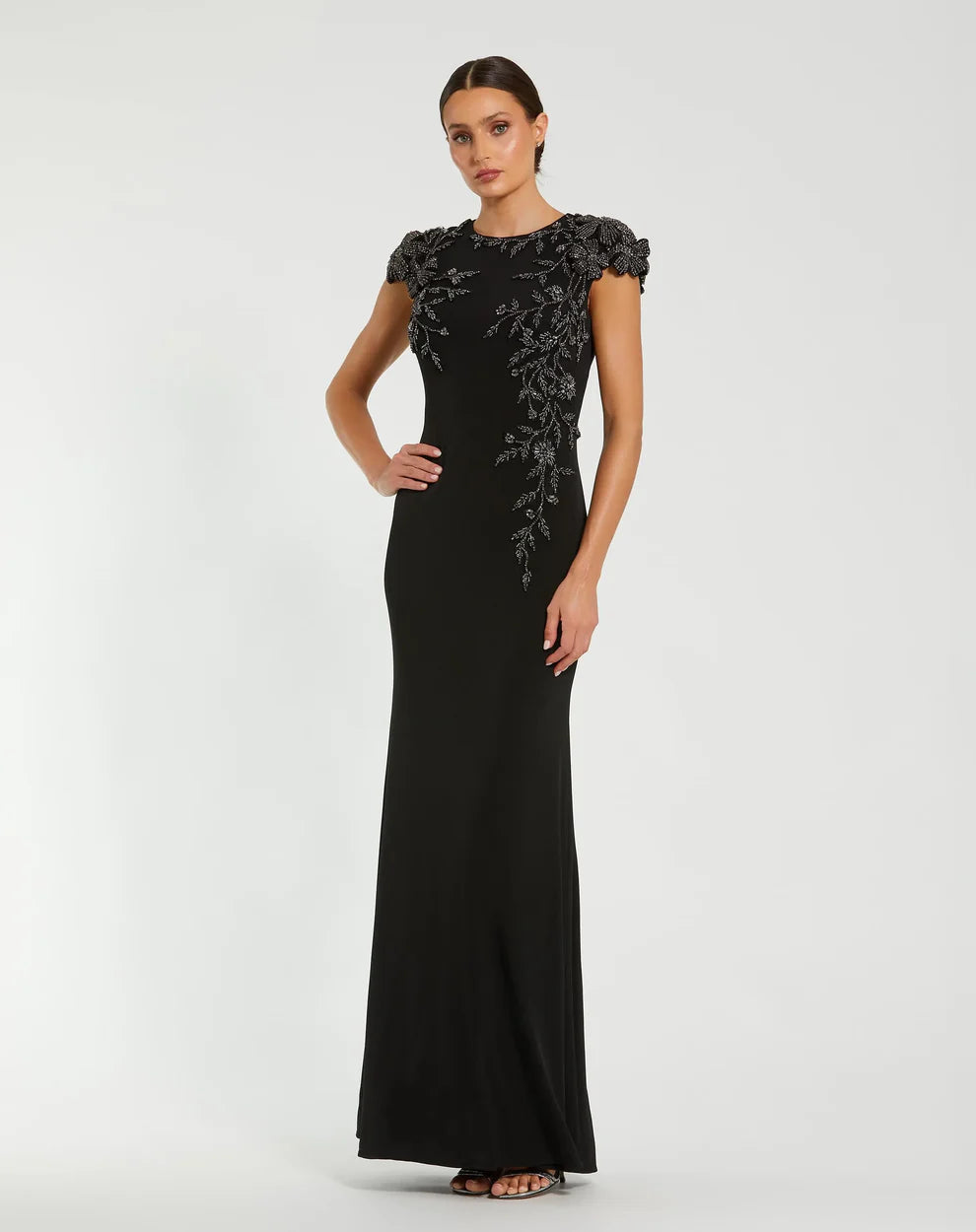 Elegant Form-Fitting Round Neck Cap Sleeve Beaded Back Jersey Maxi Evening Dress