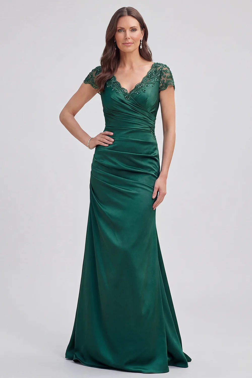 Elegant Mermaid Evening Dress V-Neckline Short Sleeves Low Back Floor Length Mother of the Bride Dress