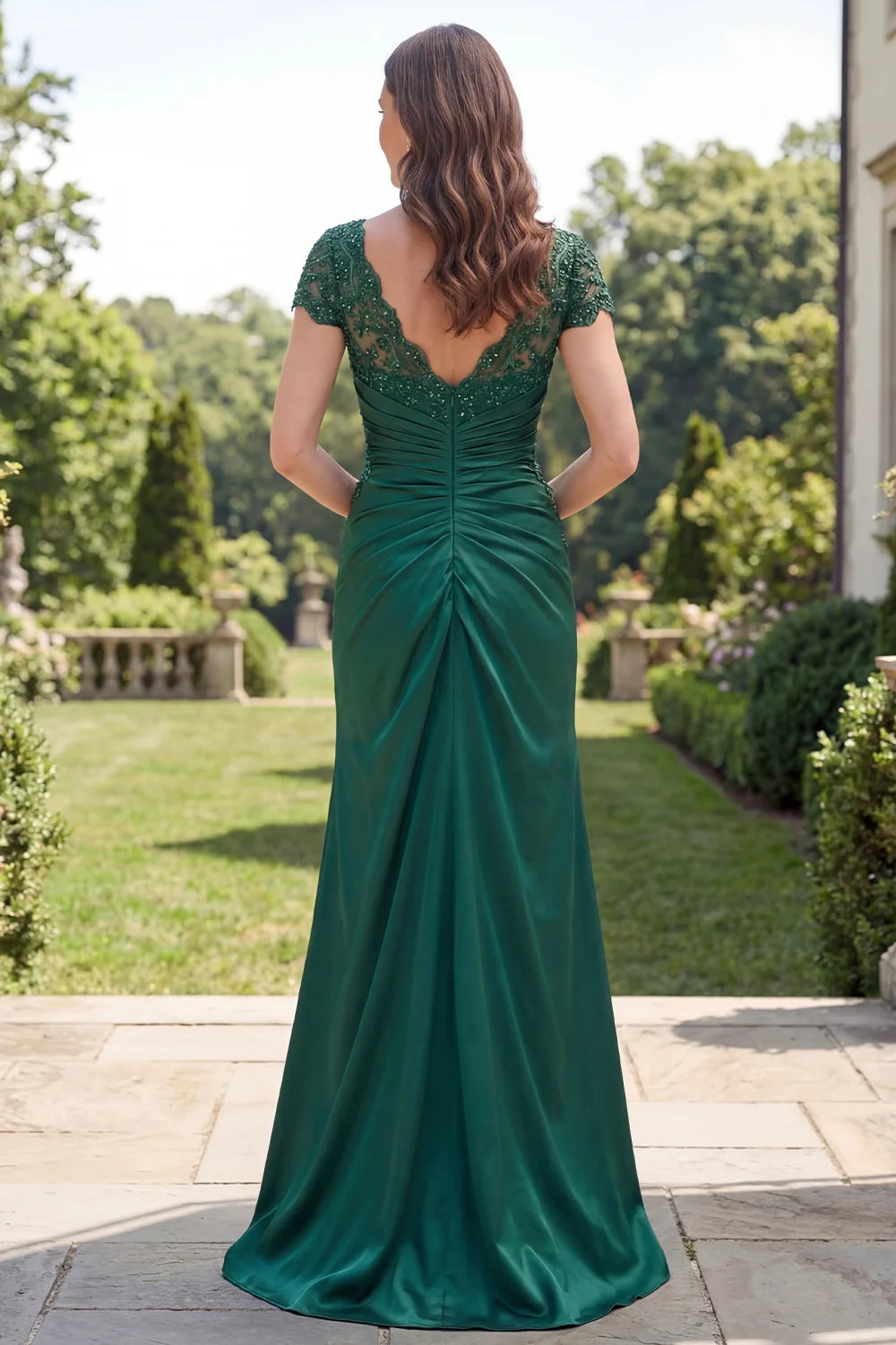 Elegant Mermaid Evening Dress V-Neckline Short Sleeves Low Back Floor Length Mother of the Bride Dress