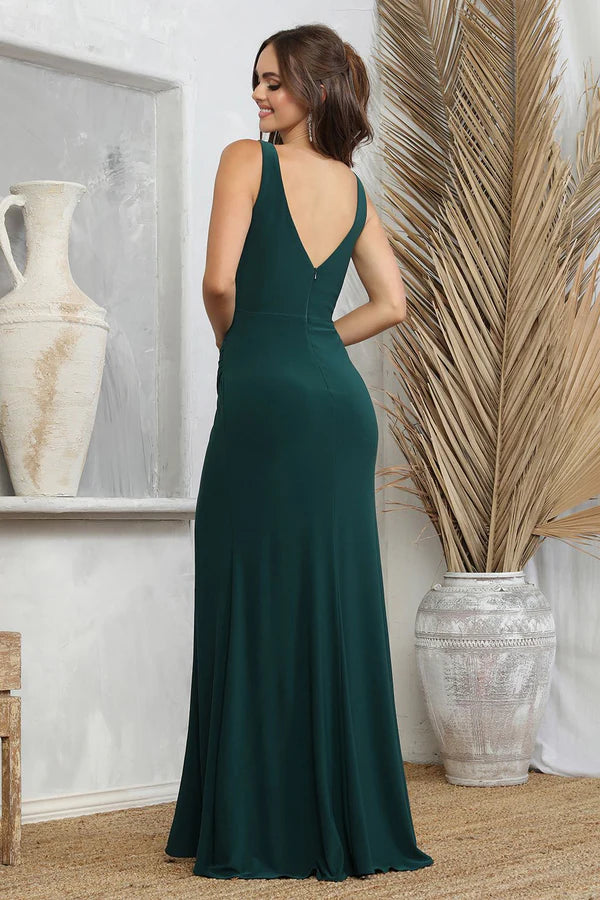 Elegant Mermaid Evening Dress with Deep V-Neck, Sleeveless Design, Low V-Back, Ruched Bodice, and High Slit