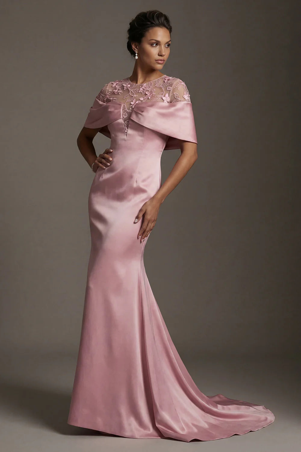 Elegant Mermaid Round Neck Off-the-Shoulder Lace Applique Floor Length Mother of the Bride Dress