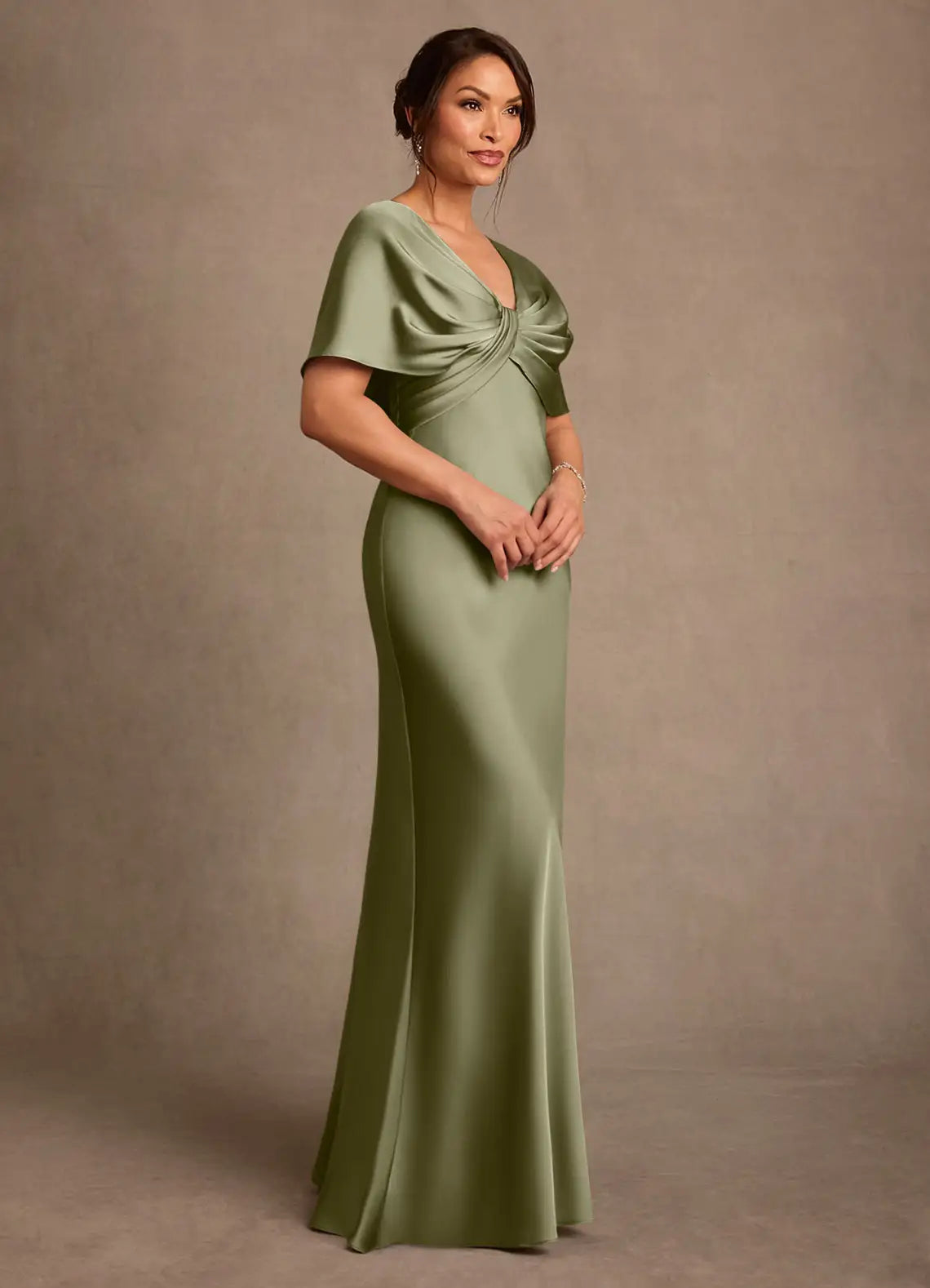 Elegant Mermaid V-Neck Satin Capelet Floor Length Mother of the Bride Dress