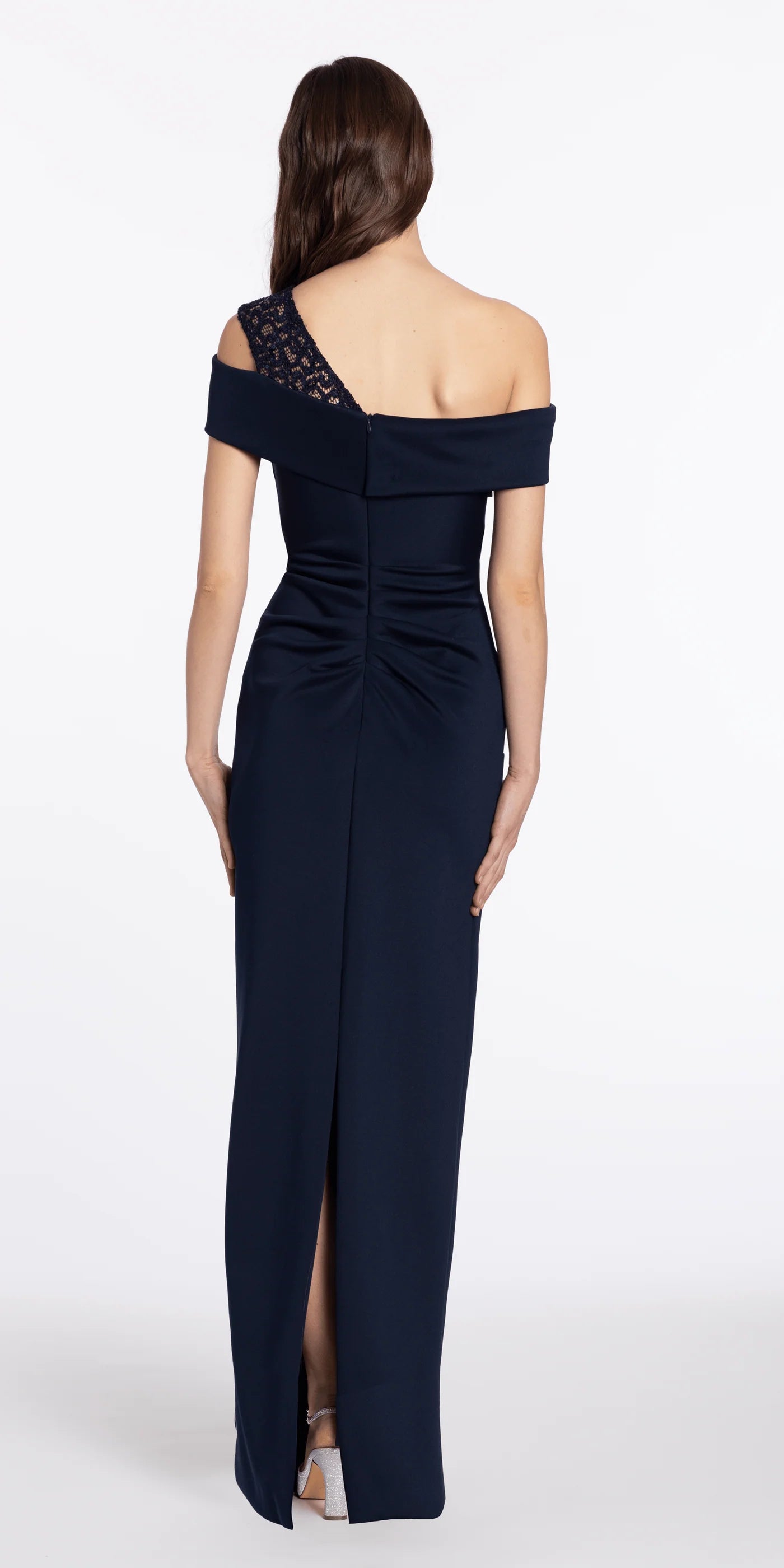 Elegant Navy Evening Dress with Asymmetric Neckline and Lace Shoulder Detail