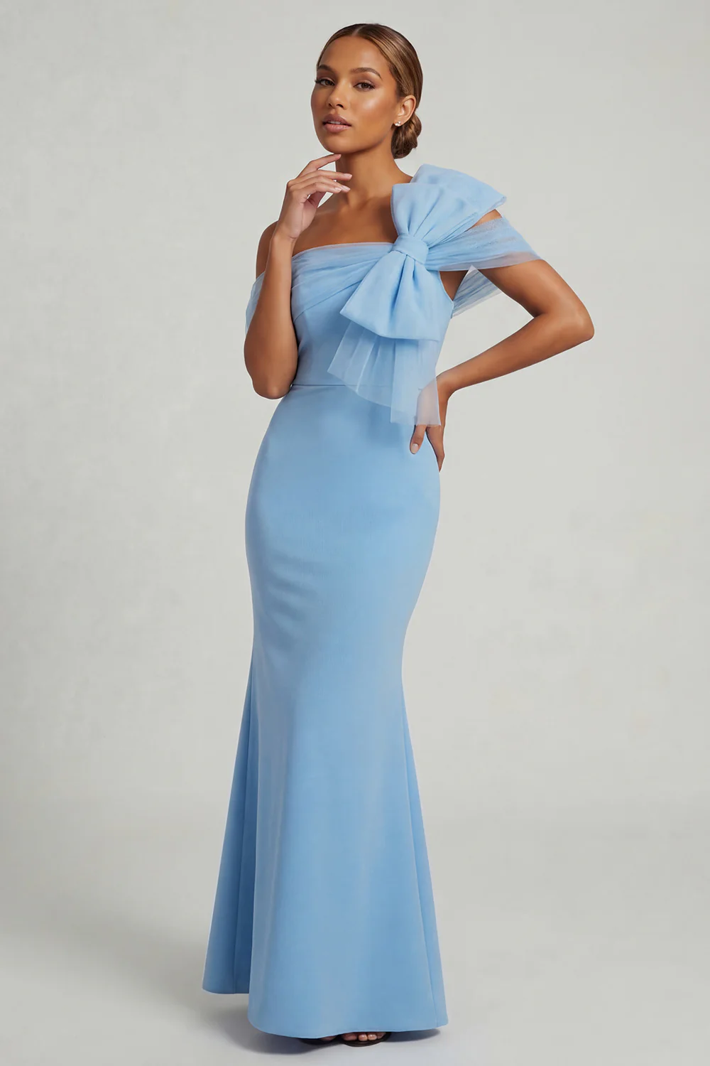 Elegant Off-Shoulder Tulle Bow Mermaid Mother of the Bride Dress