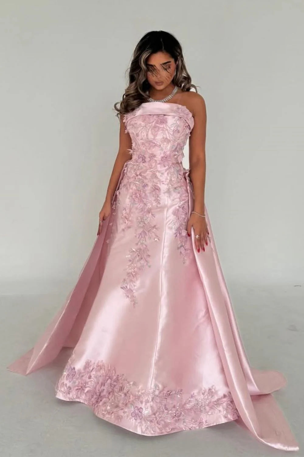 Elegant Pink A-Line Strapless Satin Full Of Charm Prom Dress