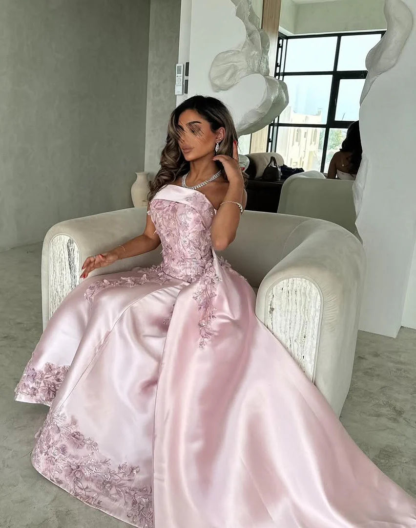 Elegant Pink A-Line Strapless Satin Full Of Charm Party Dress