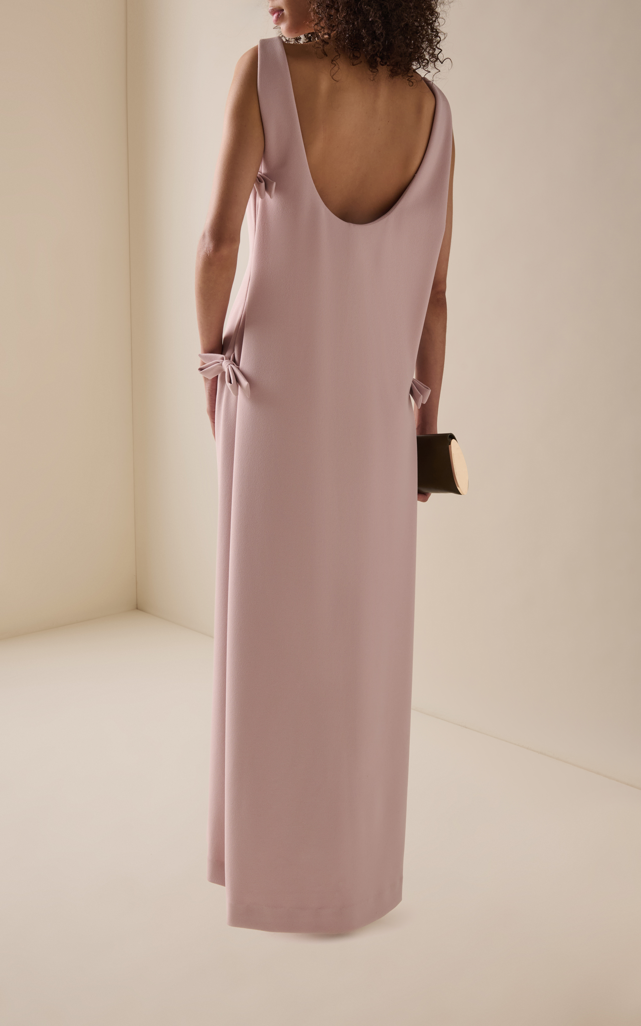 Elegant Refined Sheath Boat Neck Sleeveless Scoop Back Maxi Length Evening Dress