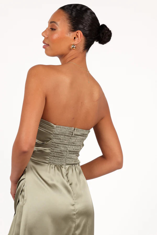 Elegant Satin Column Strapless Ruched Bodice Sleeveless Smocked Back Slit Maxi Evening Dress