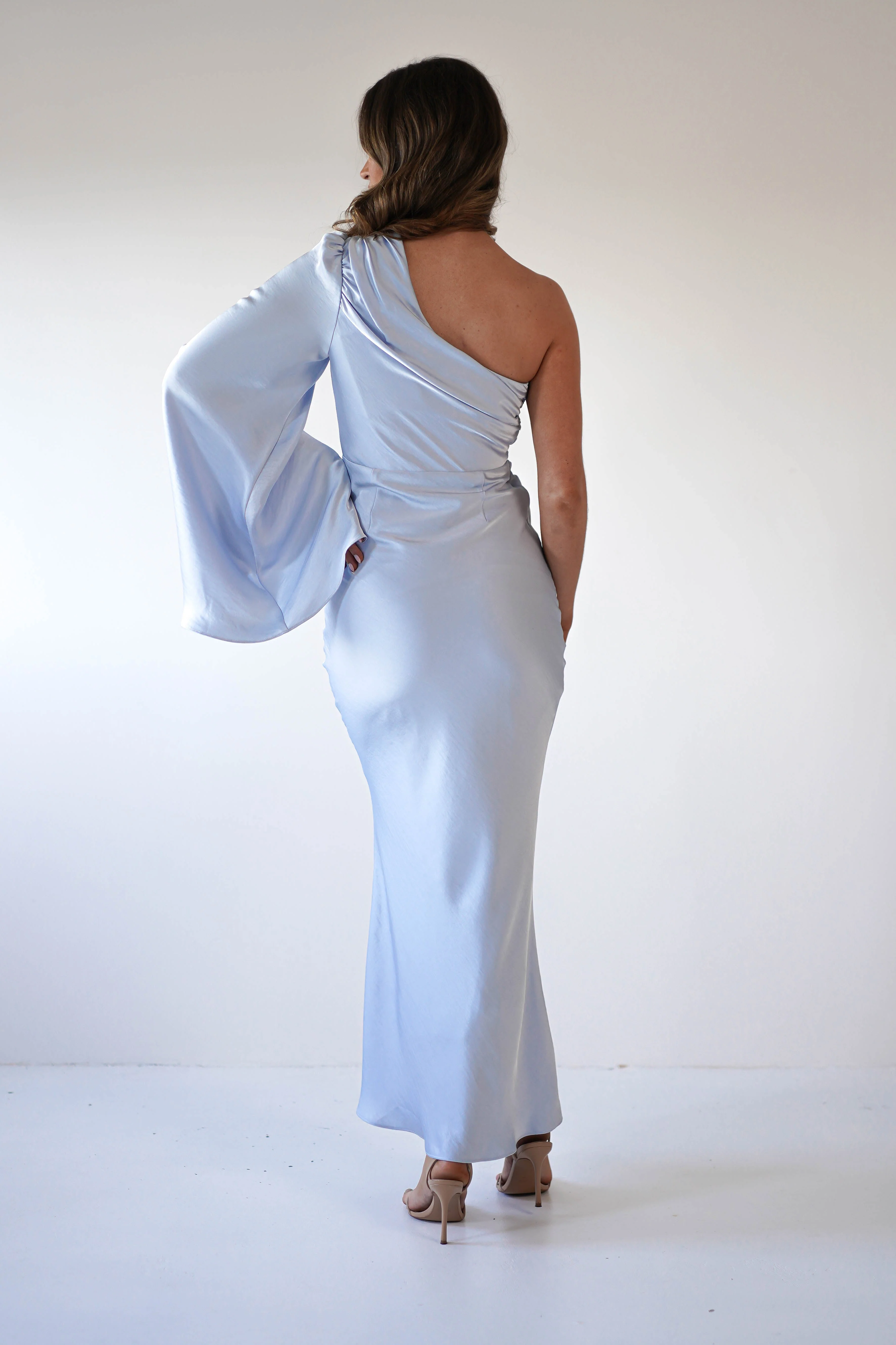 Elegant Satin Mermaid One-Shoulder Draped-Sleeve Prom Dresses