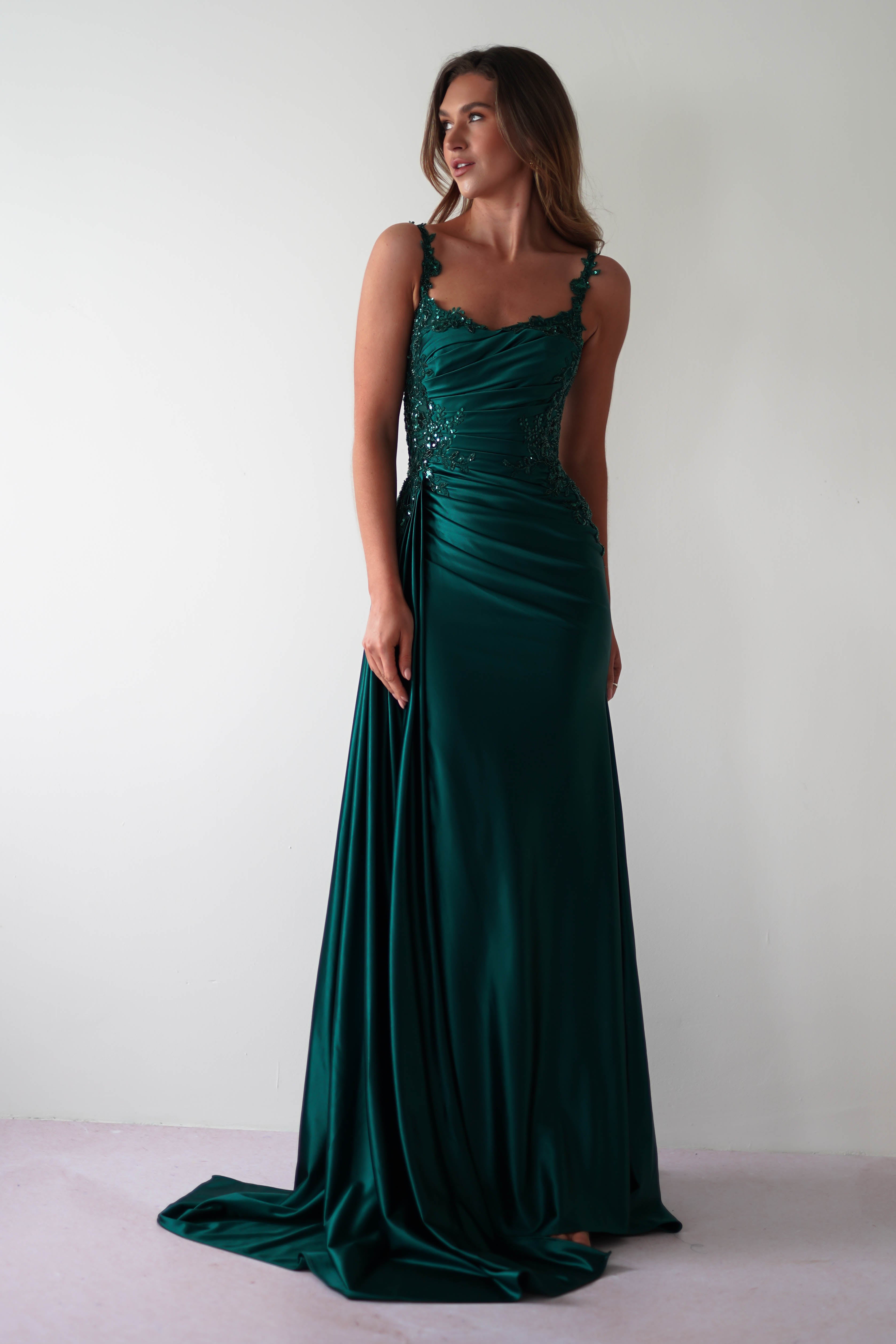 Elegant Satin Mermaid Spaghetti-Strap Lace-Appliqué Train Prom Dresses