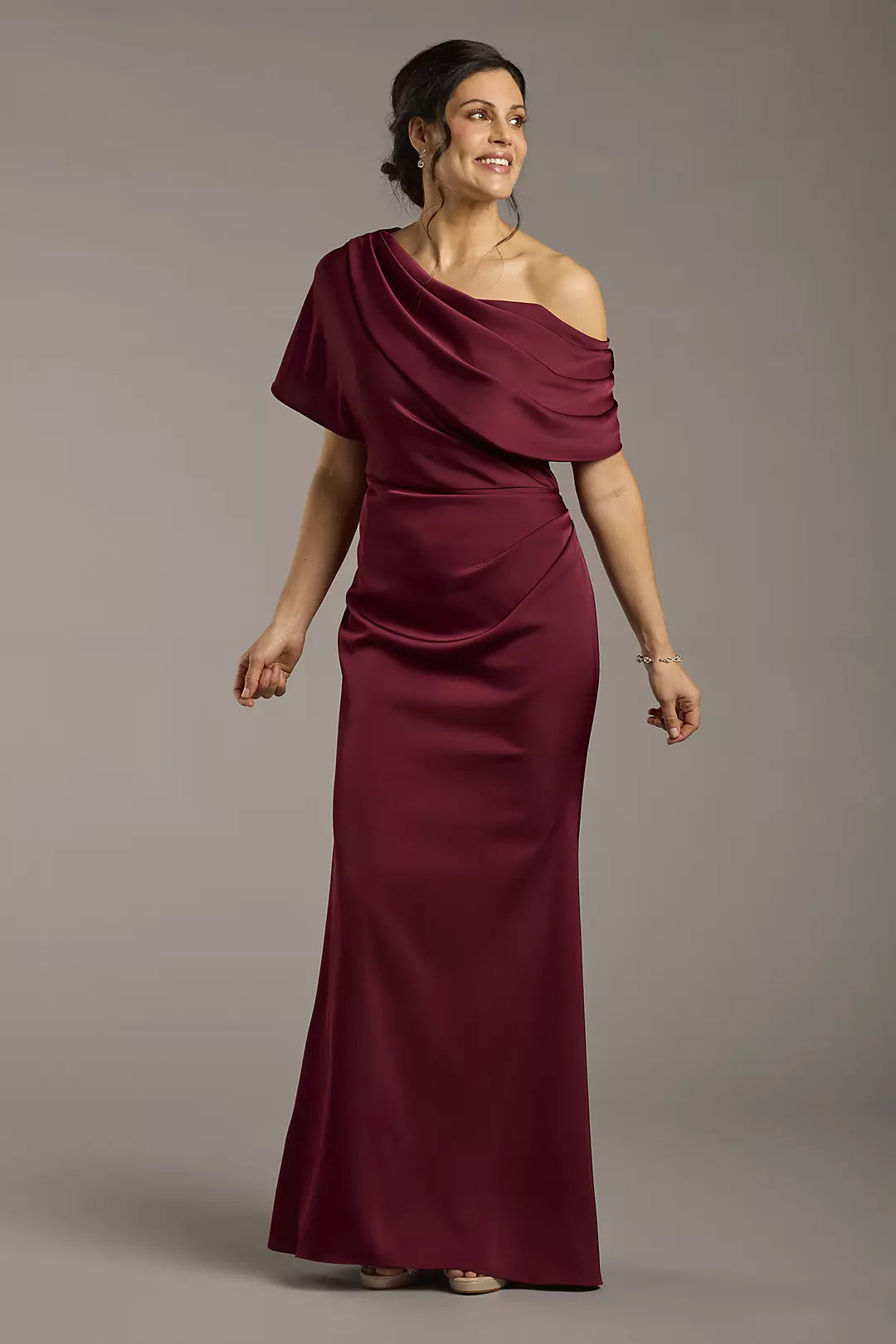 Elegant Satin Mermaid Trumpet Asymmetrical One-Shoulder Draped Short Sleeves Zipper Back Floor-Length Maxi Formal Mother of the Bride Dresses