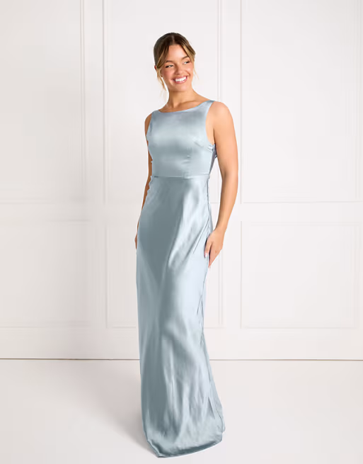 Elegant Scoop-Neck Cowl-Back Floor-Length Mermaid Satin Bridesmaid Dress