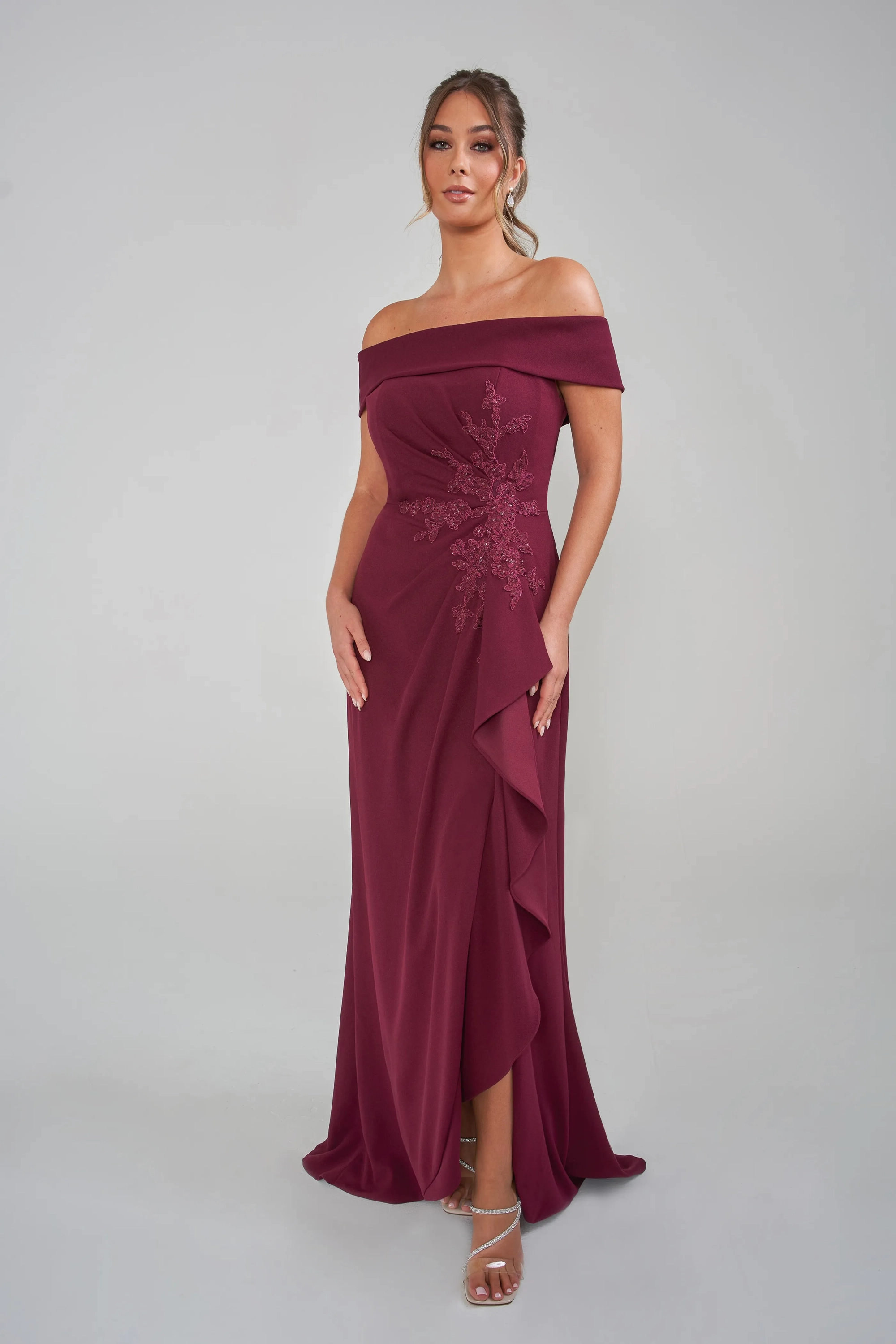 Elegant Sheath Off-the-Shoulder Straight-Back Floor-Length Mother of the Bride Dress