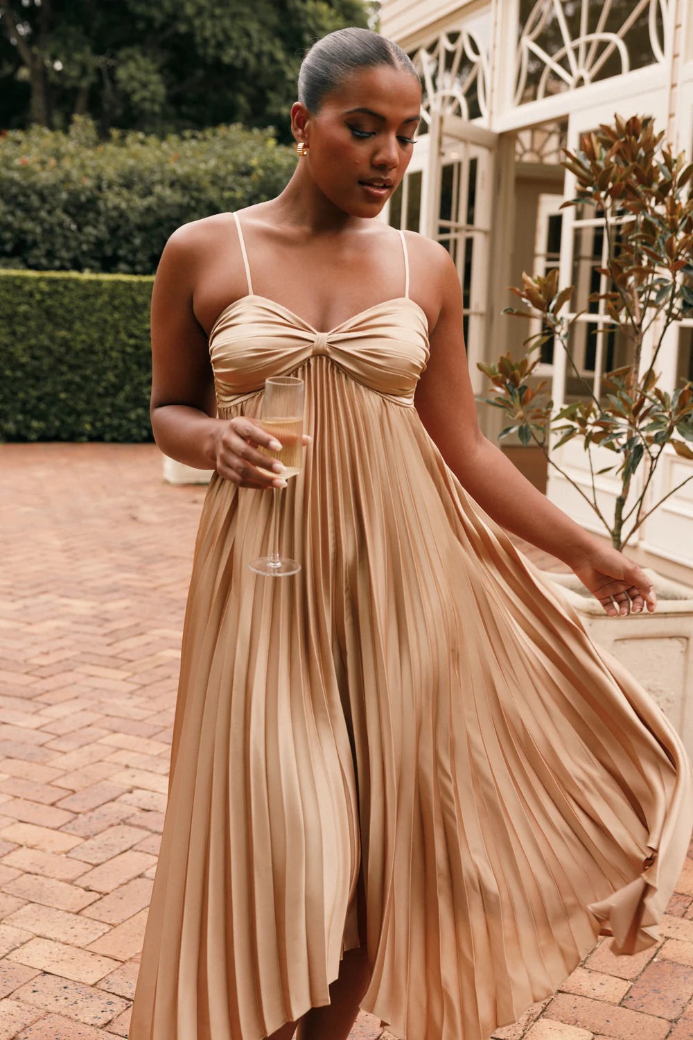 Elegant Spaghetti-Strap Bow-Bust Pleated Asymmetric Midi Evening Dress