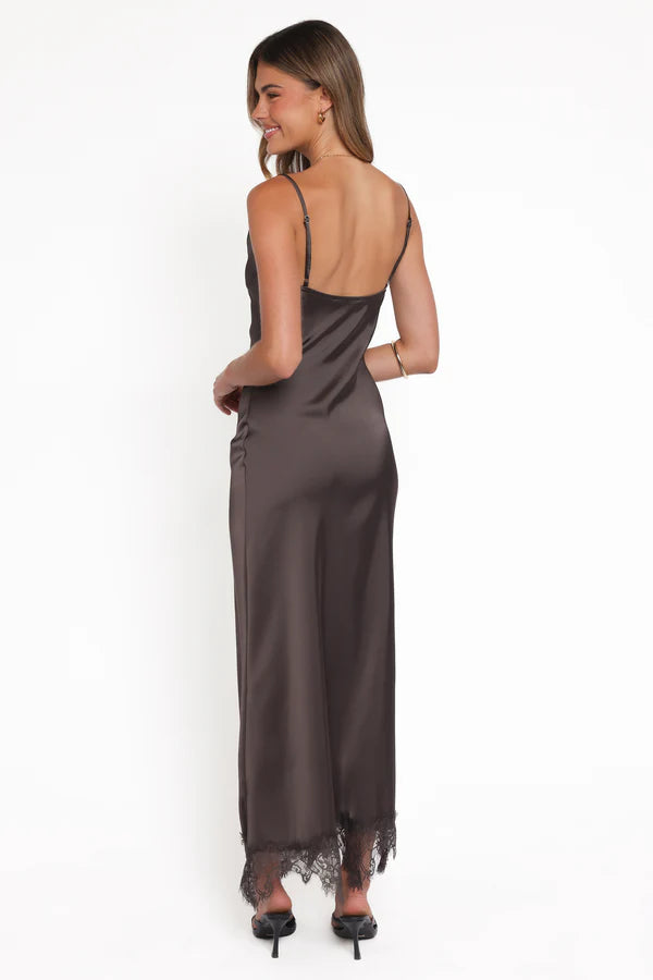 Elegant Spaghetti-Strap Cowl-Neck Lace-Trimmed Satin Floor-Length Evening Dress