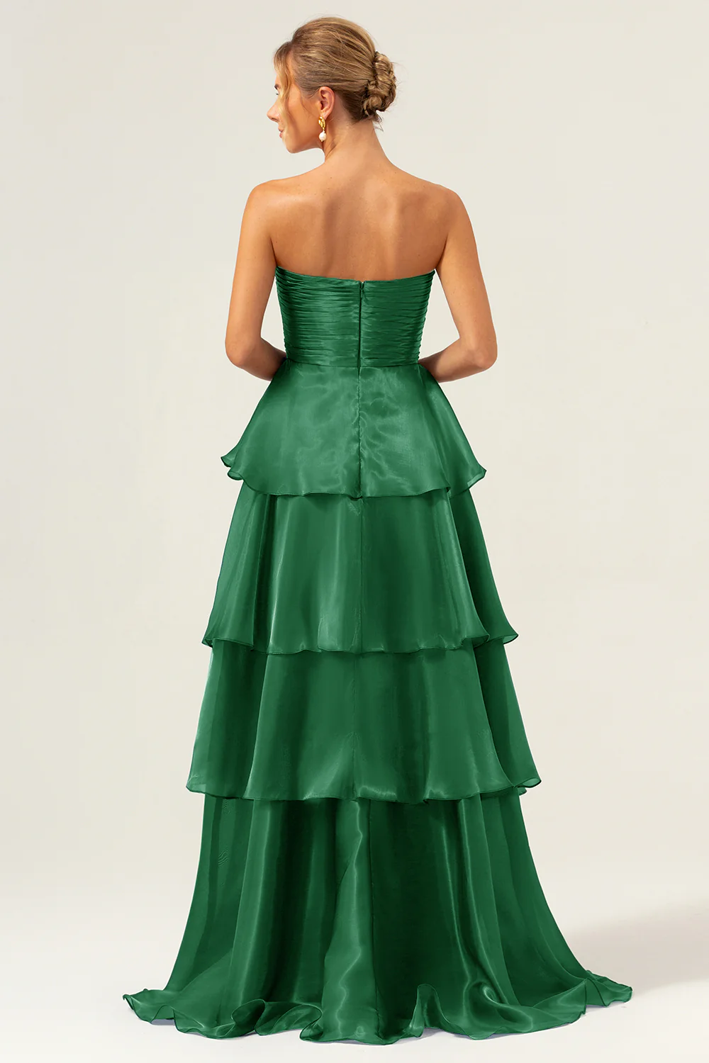 Elegant Strapless Tiered Satin Evening Dress with Ruched Bodice and Floor-Length Train