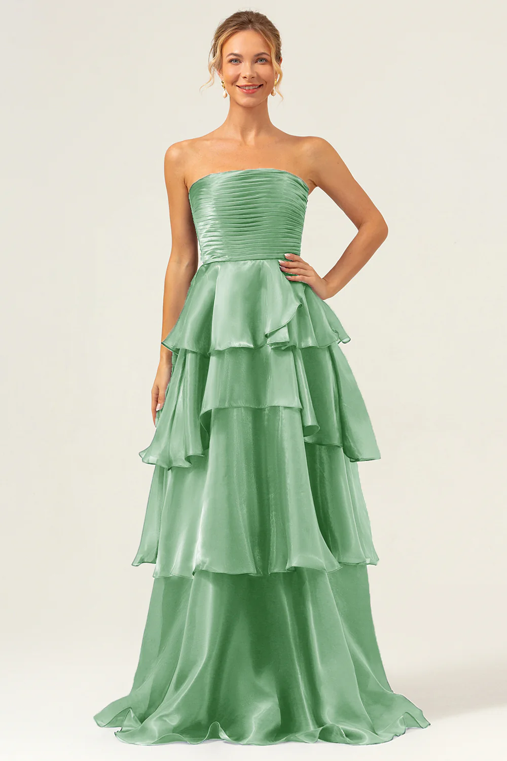 Elegant Strapless Tiered Satin Evening Dress with Ruched Bodice and Floor-Length Train