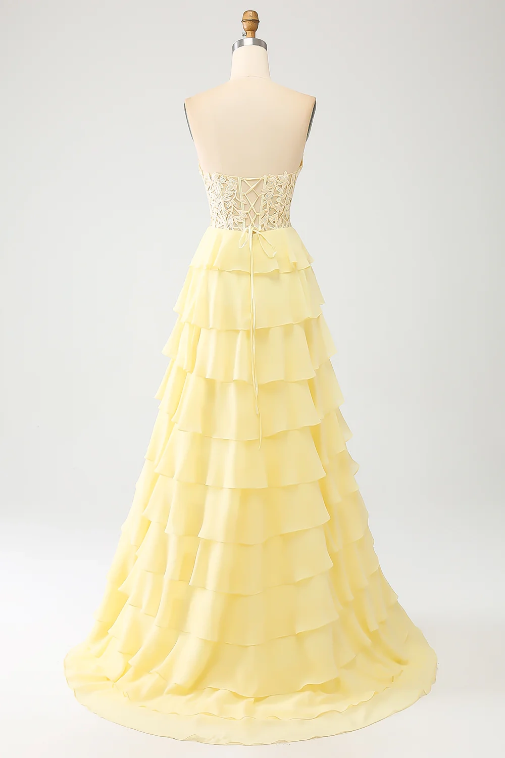 Elegant Sweetheart Neckline Lace Bodice Tiered Chiffon Evening Dress with Lace-Up Back