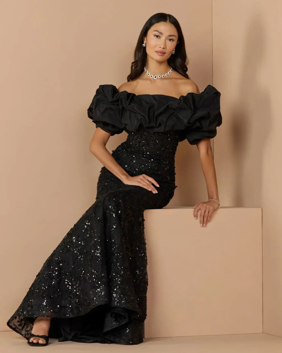 Elegant Voluminous Mermaid Silhouette Off-the-Shoulder Ruffle Sleeve Sequin Maxi Evening Dress