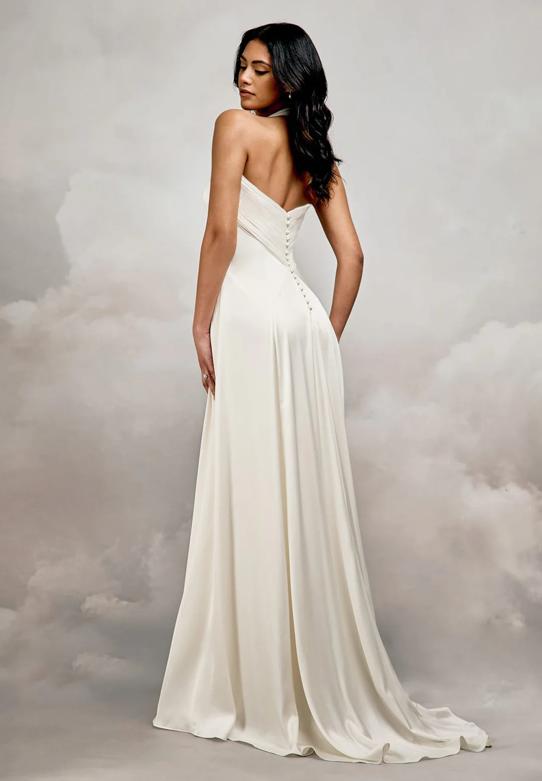Elegant A-Line Halter Neck Sleeveless Open Back Floor-Length Satin Bridal Wedding Dresses for Modern Brides