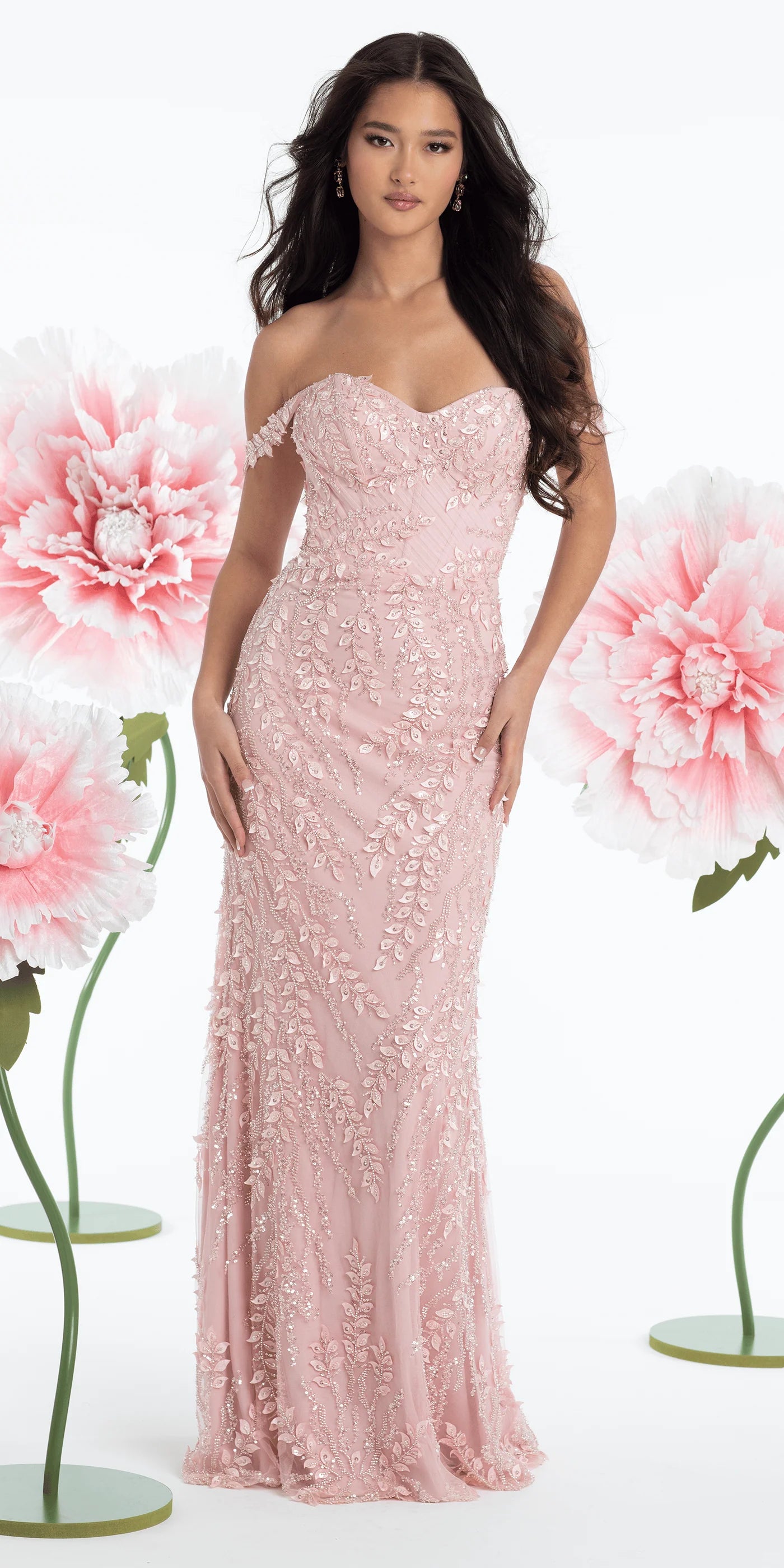 Elegant Beaded Tulle Mermaid Silhouette Off-the-Shoulder Floor-Length Prom Dress with Floral Applique for Formal Events