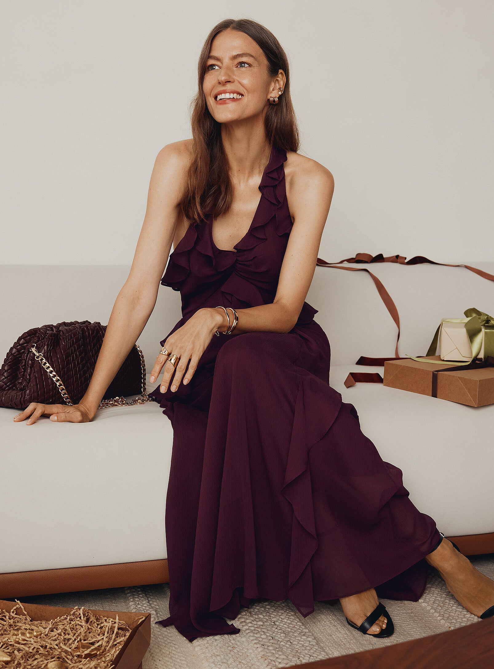 Elegant Burgundy Chiffon Halter Ruffle Floor-Length A-Line Evening Dress