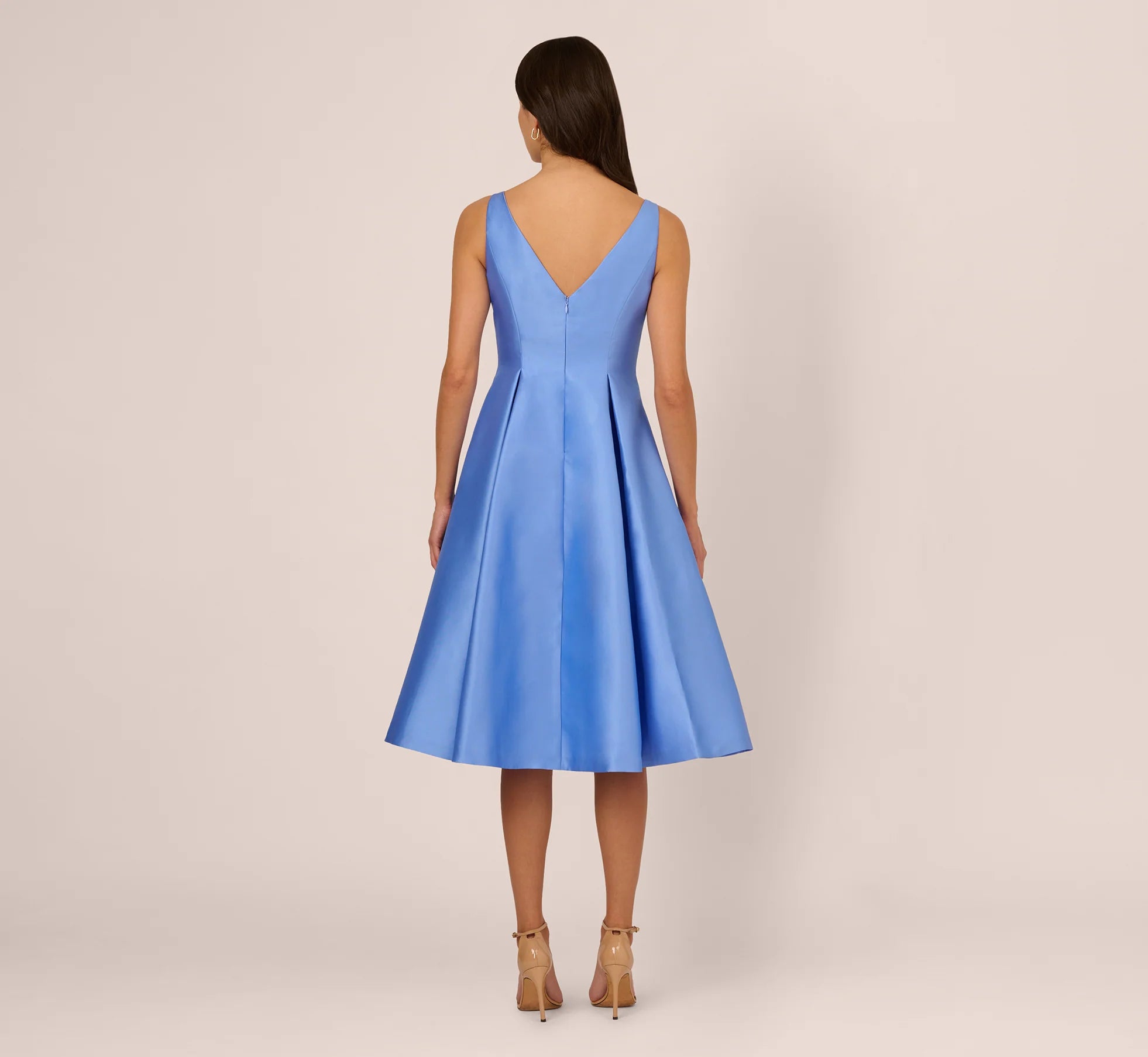 Elegant Sheath Boat Neck Short Sleeves Zipper Back Knee-Length Mother of the Bride Dresses
