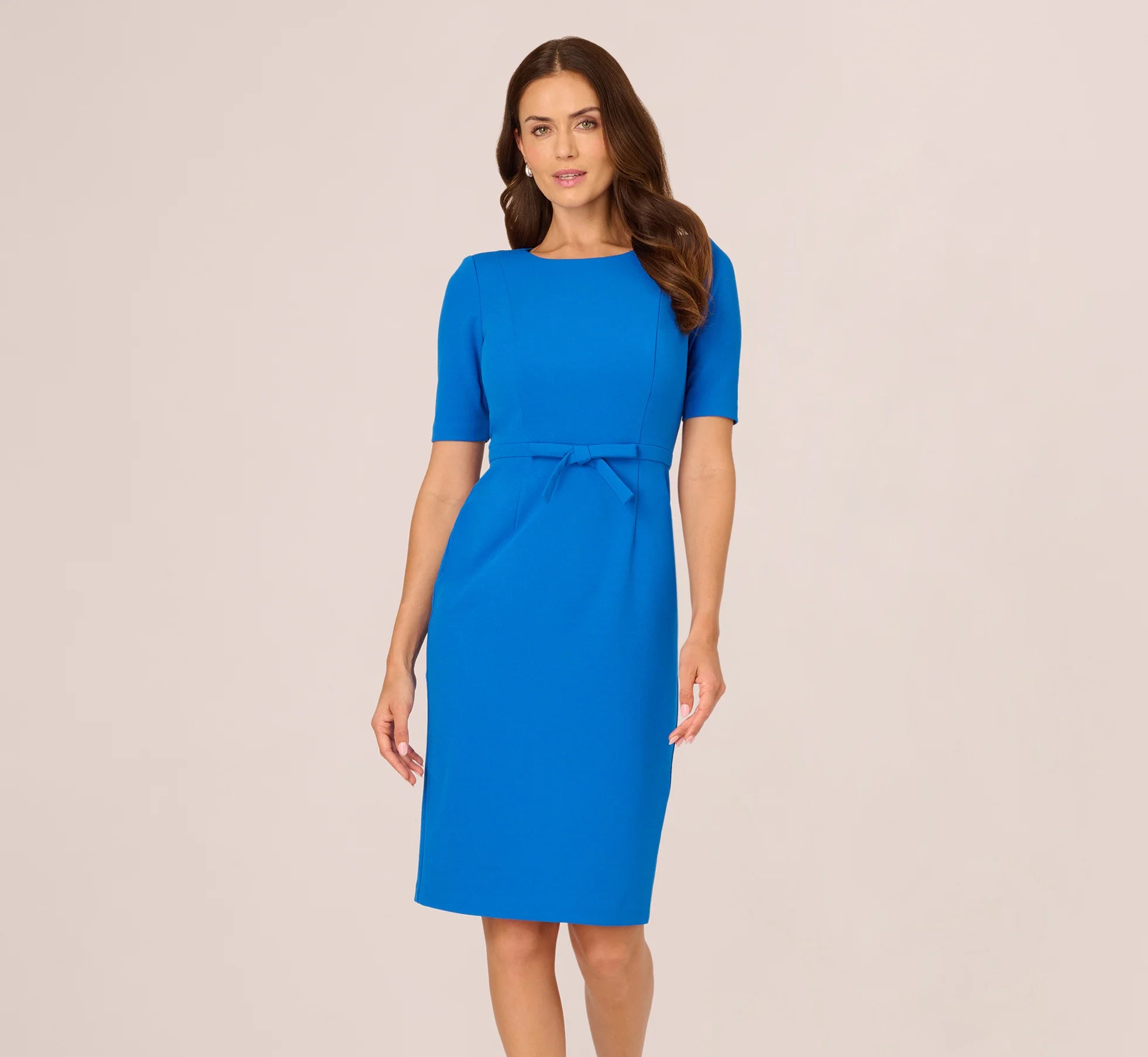 Elegant Sheath Boat Neck Short Sleeves Zipper Back Knee-Length Mother of the Bride Dresses