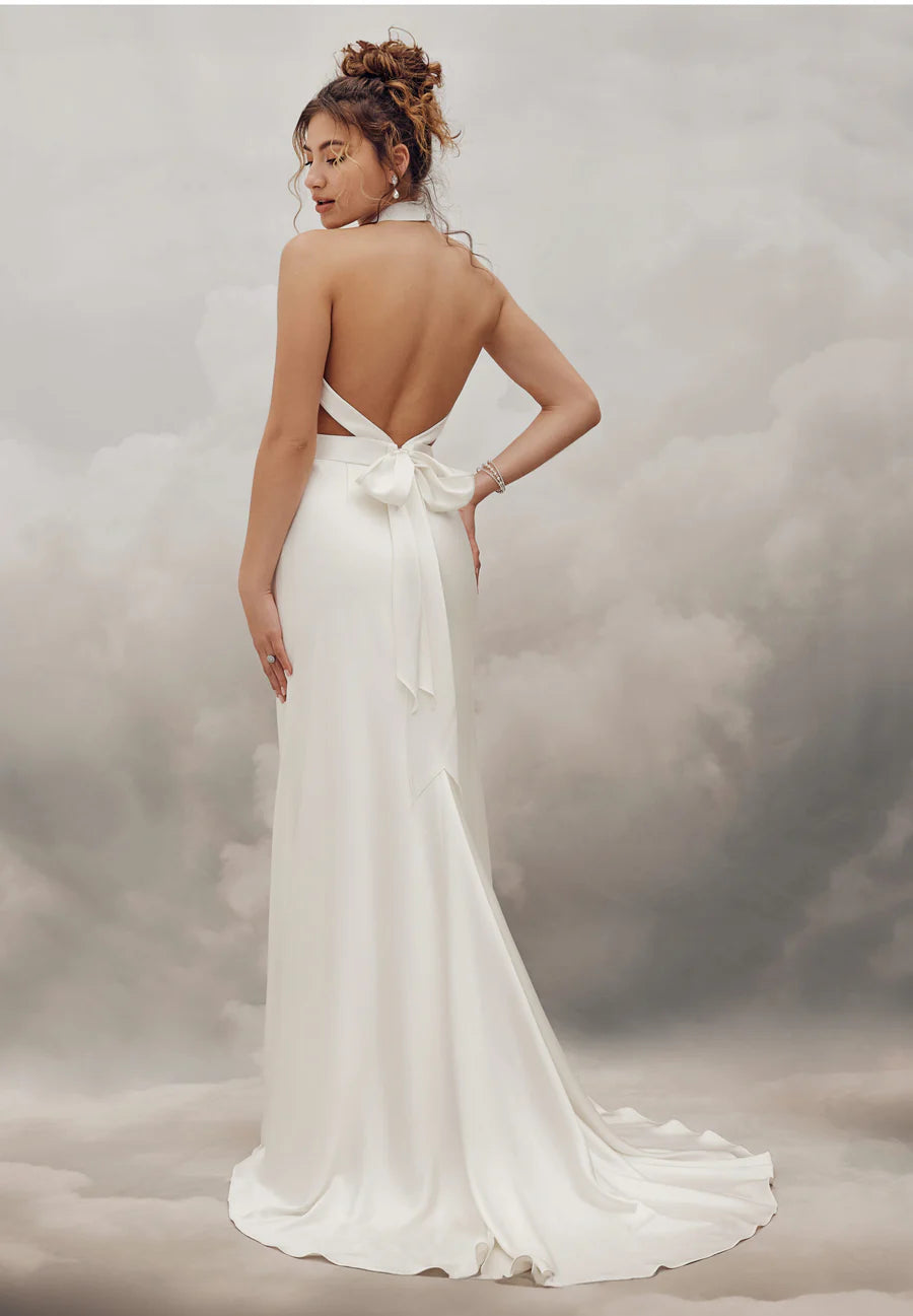 Elegant Sheath Halter High Neck Sleeveless Open Back Bow Tie Floor-Length Wedding Dresses