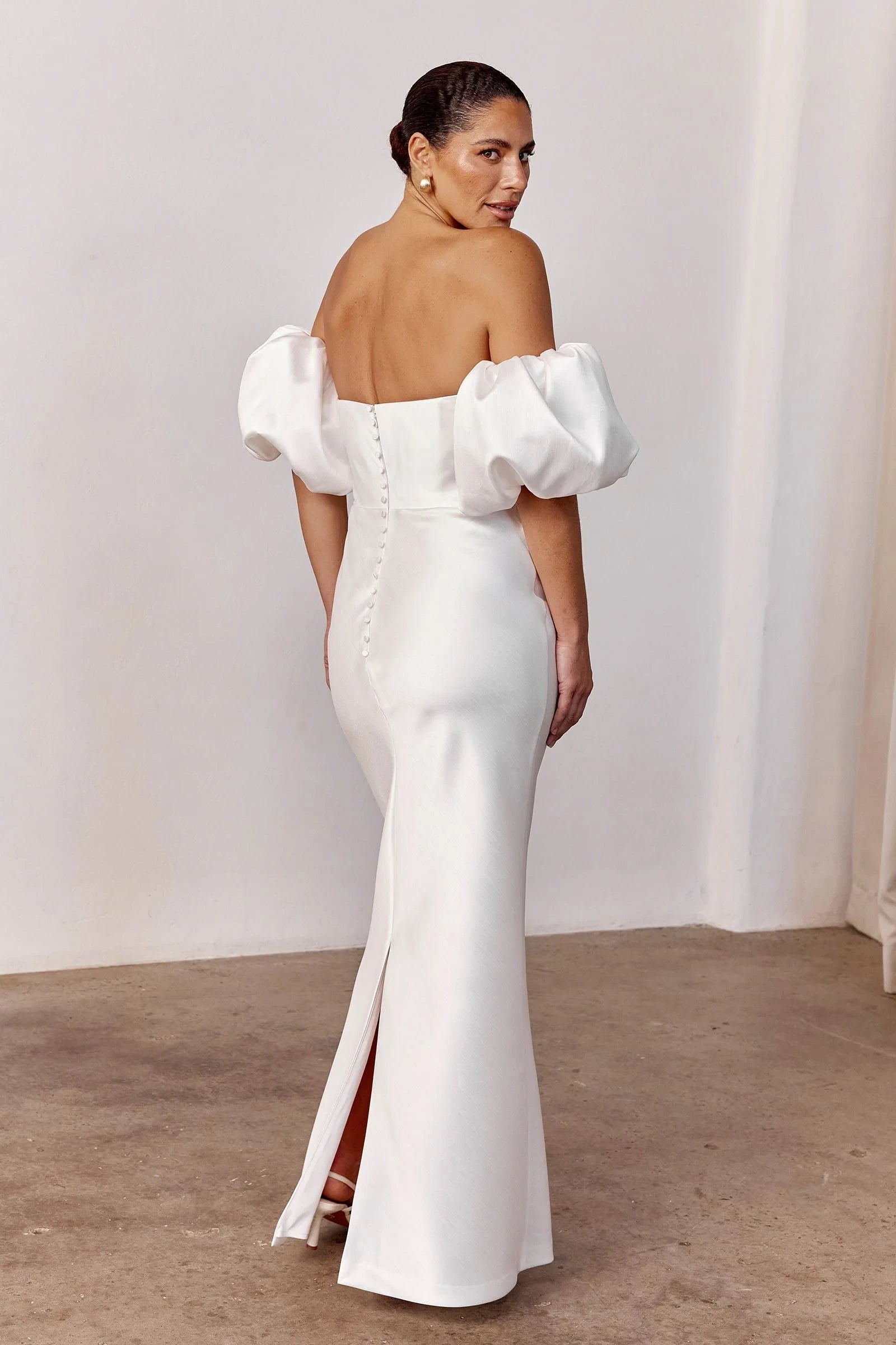 Elegant Sheath Off-Shoulder Sweetheart Puffy Sleeve Button-Back Floor-Length Modern Wedding Dresses