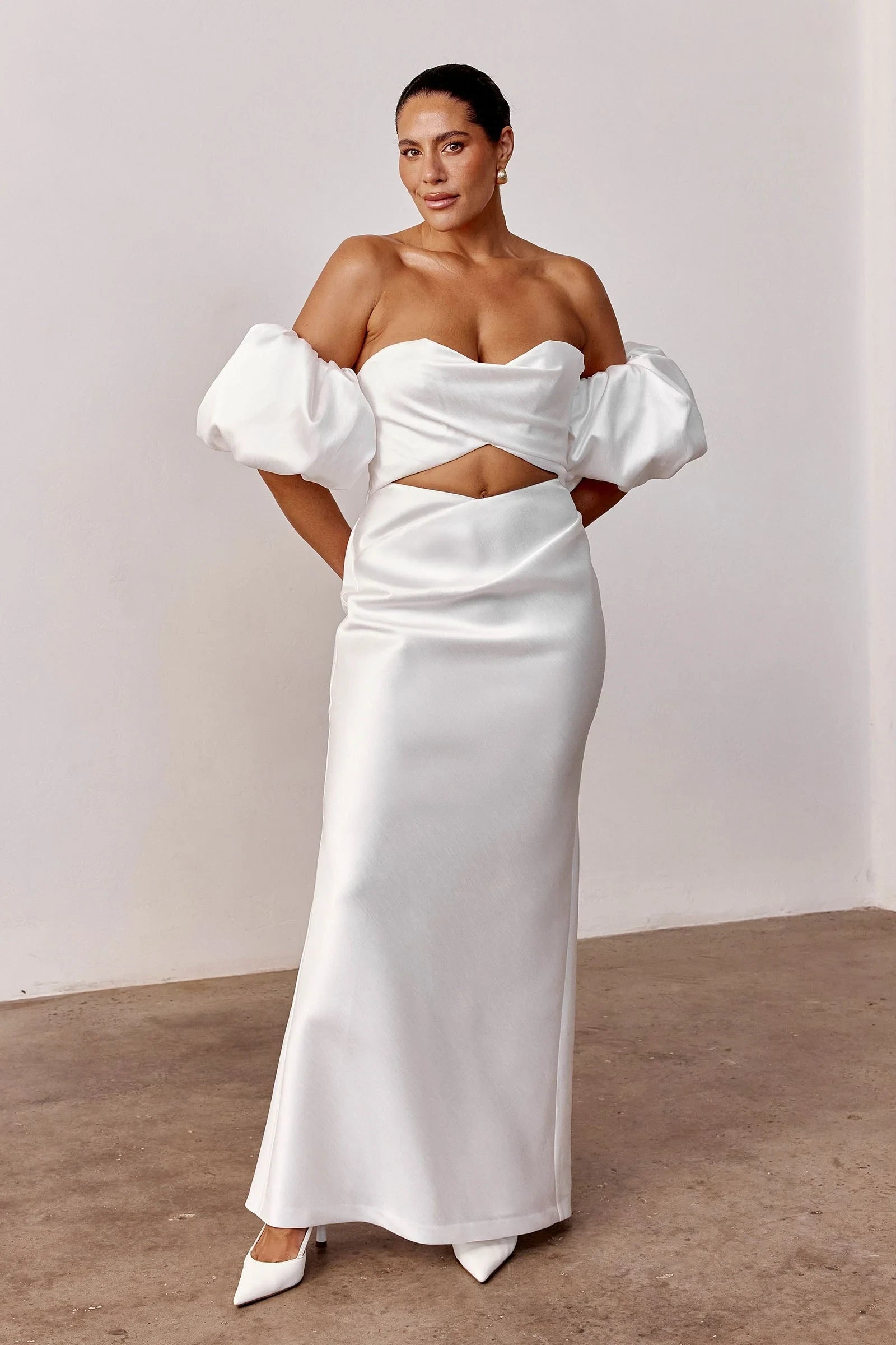 Elegant Sheath Off-Shoulder Sweetheart Puffy Sleeve Button-Back Floor-Length Modern Wedding Dresses