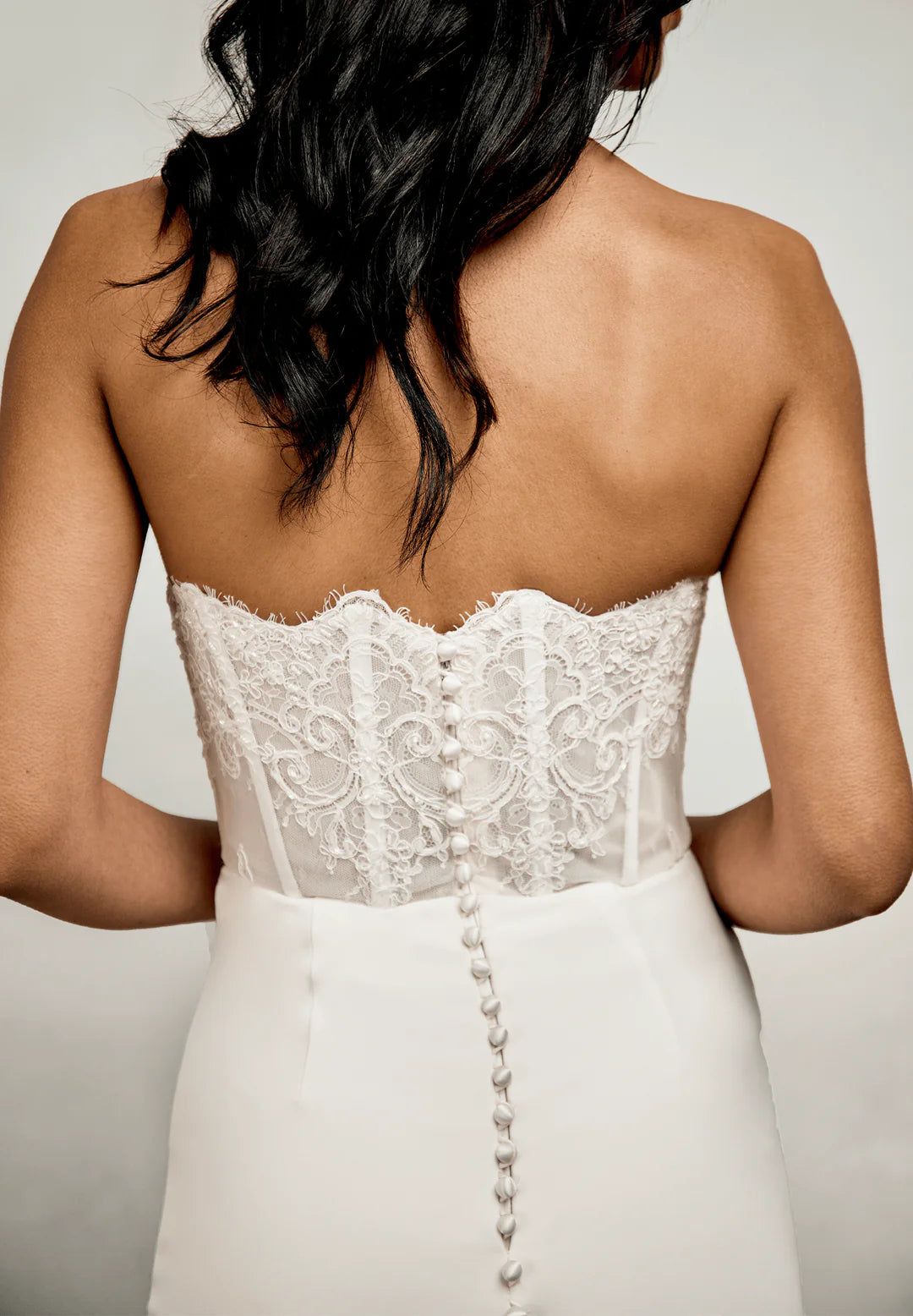 Elegant Sheath Sweetheart Strapless Sleeveless Illusion Lace Button-Back Floor-Length Chapel Train Wedding Dresses