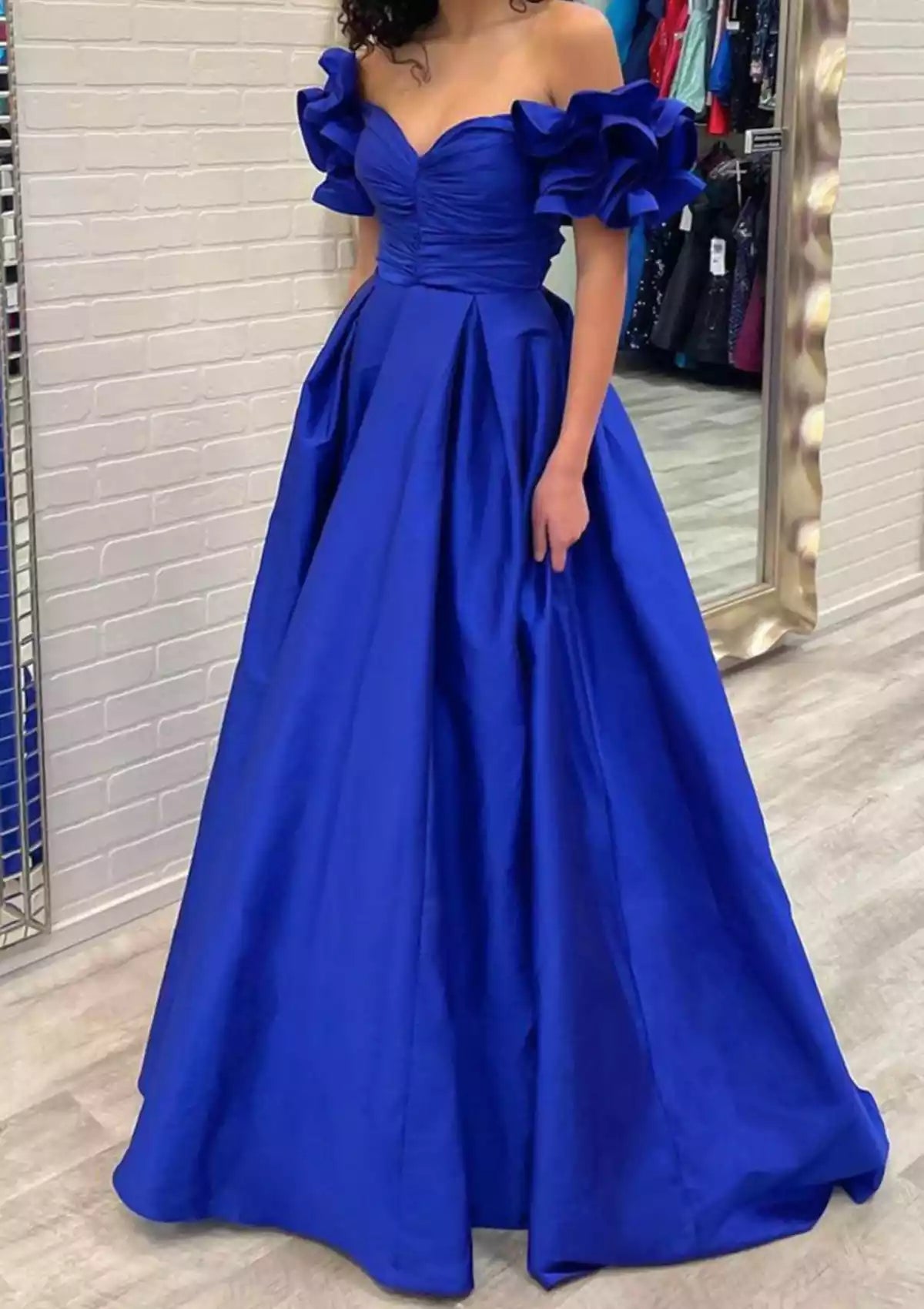 Elegant off shoulder short sleeved taffeta trailing pleated ruffle Prom Dresses