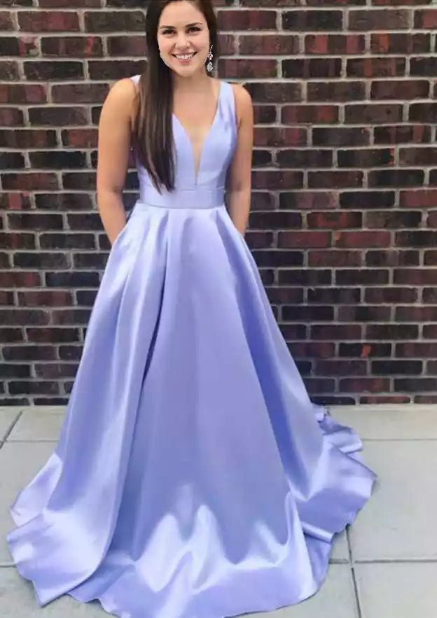 Exquisite A-line/Princess style fan-shaped collar sleeveless trailing satin pleated bow Prom Dresses