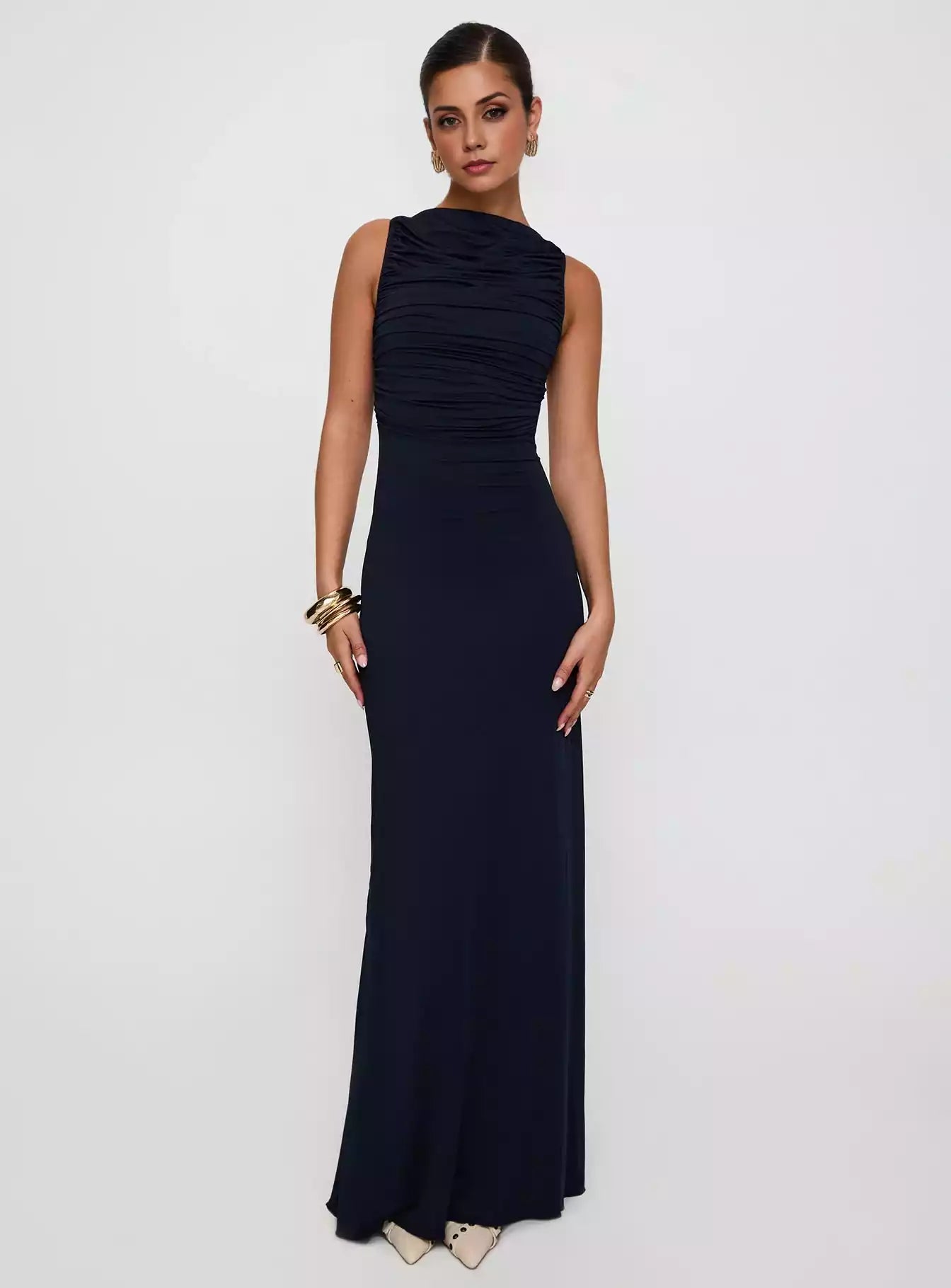 Eye catching boat shaped neckline, front pleats, side high slits, adjustable shoulder straps, fully lined Prom Dresses