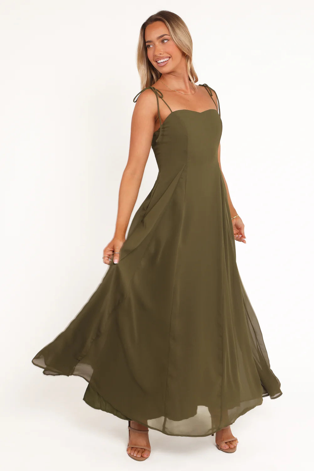 Flowy Chiffon A Line Spaghetti Strap Sweetheart Neckline Open Back Maxi Evening Dress