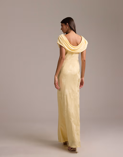 Flowy Pleated A-Line V-Neck Spaghetti-Strap Tie-Back Floor-Length Bridesmaid Dress