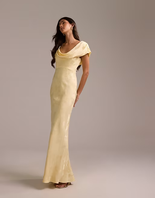 Flowy Pleated A-Line V-Neck Spaghetti-Strap Tie-Back Floor-Length Bridesmaid Dress