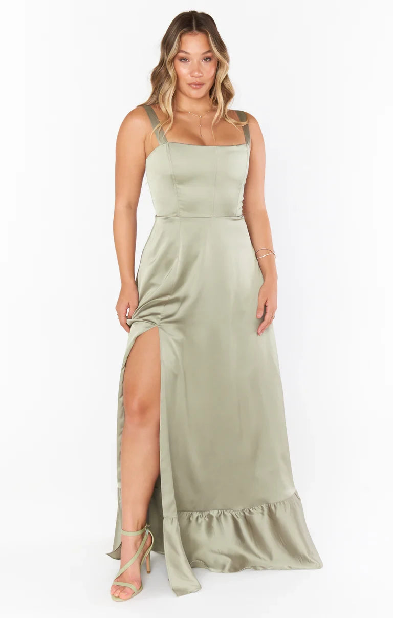 Flowy Satin A-Line Square Neck Sleeveless Lace-Up Back Floor-Length Bridesmaid Dresses