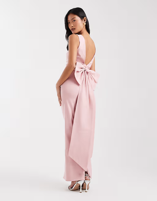 Form-Fitting Boat-Neck Sleeveless Bow-Back Floor-Length Bridesmaid Dress