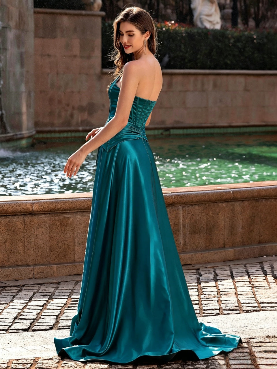 Glamorous A Line Strapless Sweetheart Sleeveless Low Back Floor Length Evening Dress
