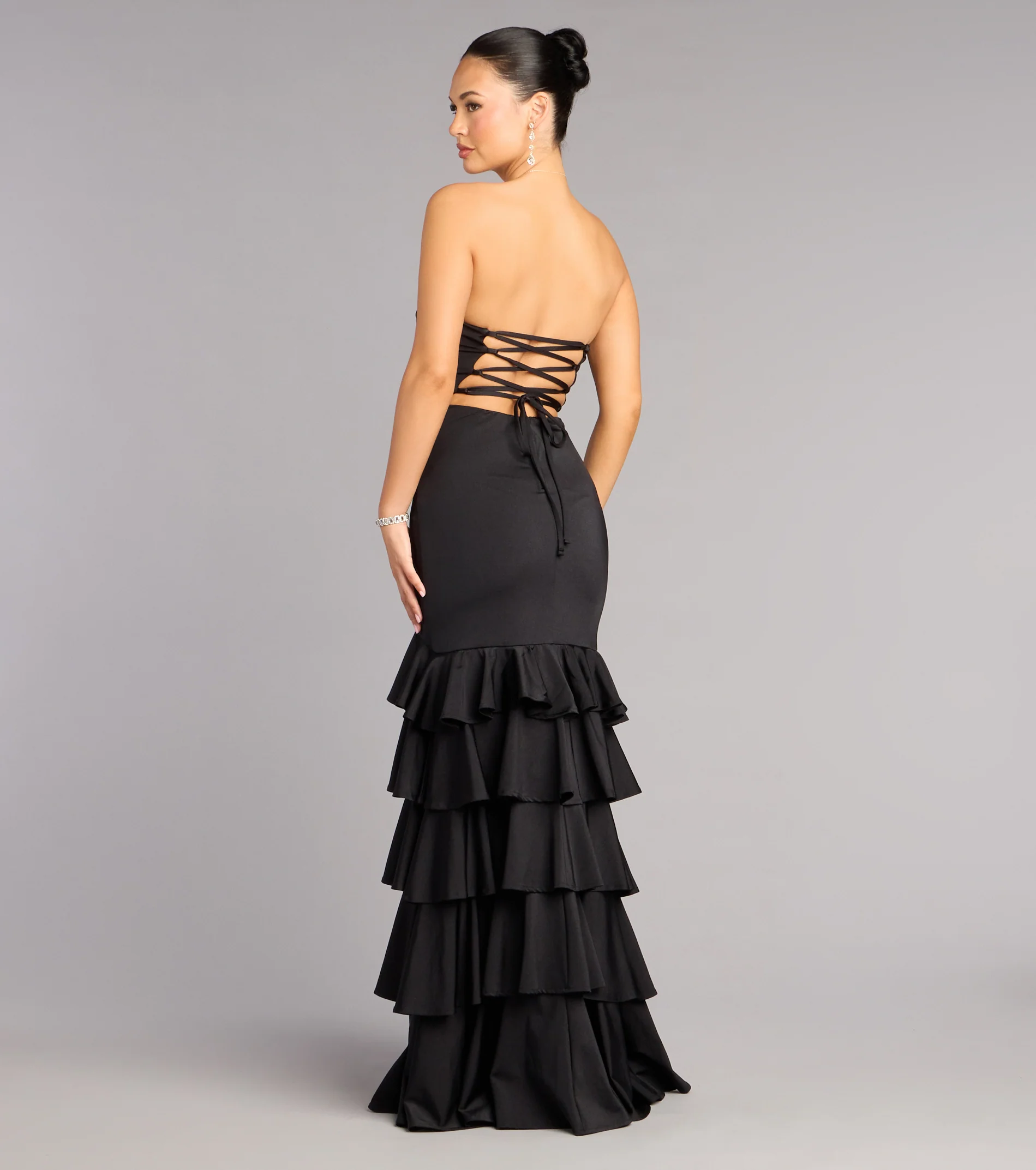 Glamorous Fitted Mermaid Sweetheart Neck Strapless Lace-Up Back Ruffle Prom Dresses